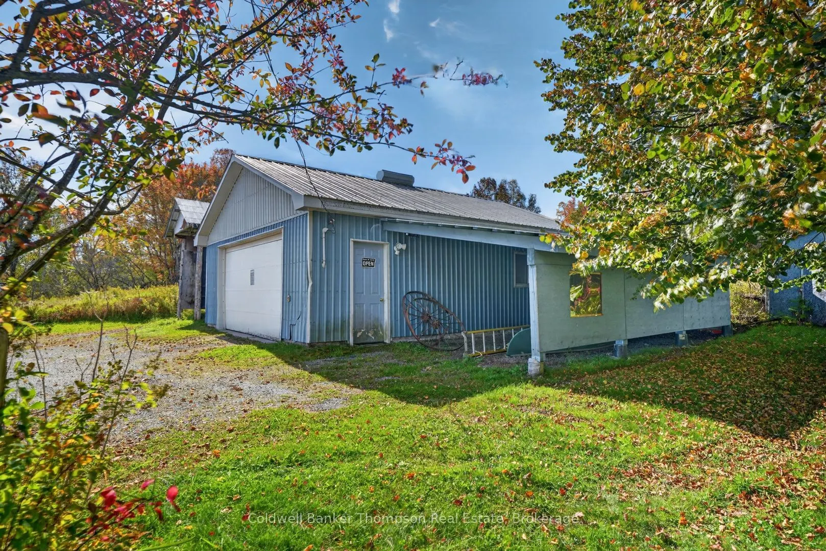 2326 Fraserburg Road