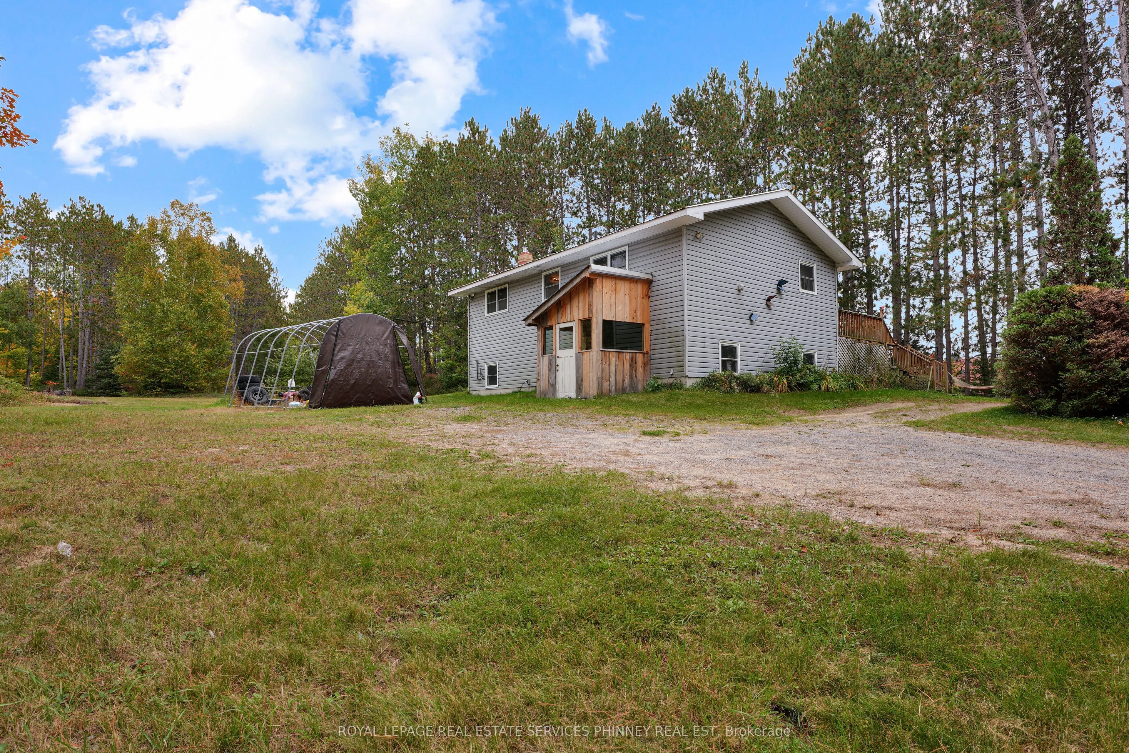 5073 Weslemkoon Lake Road