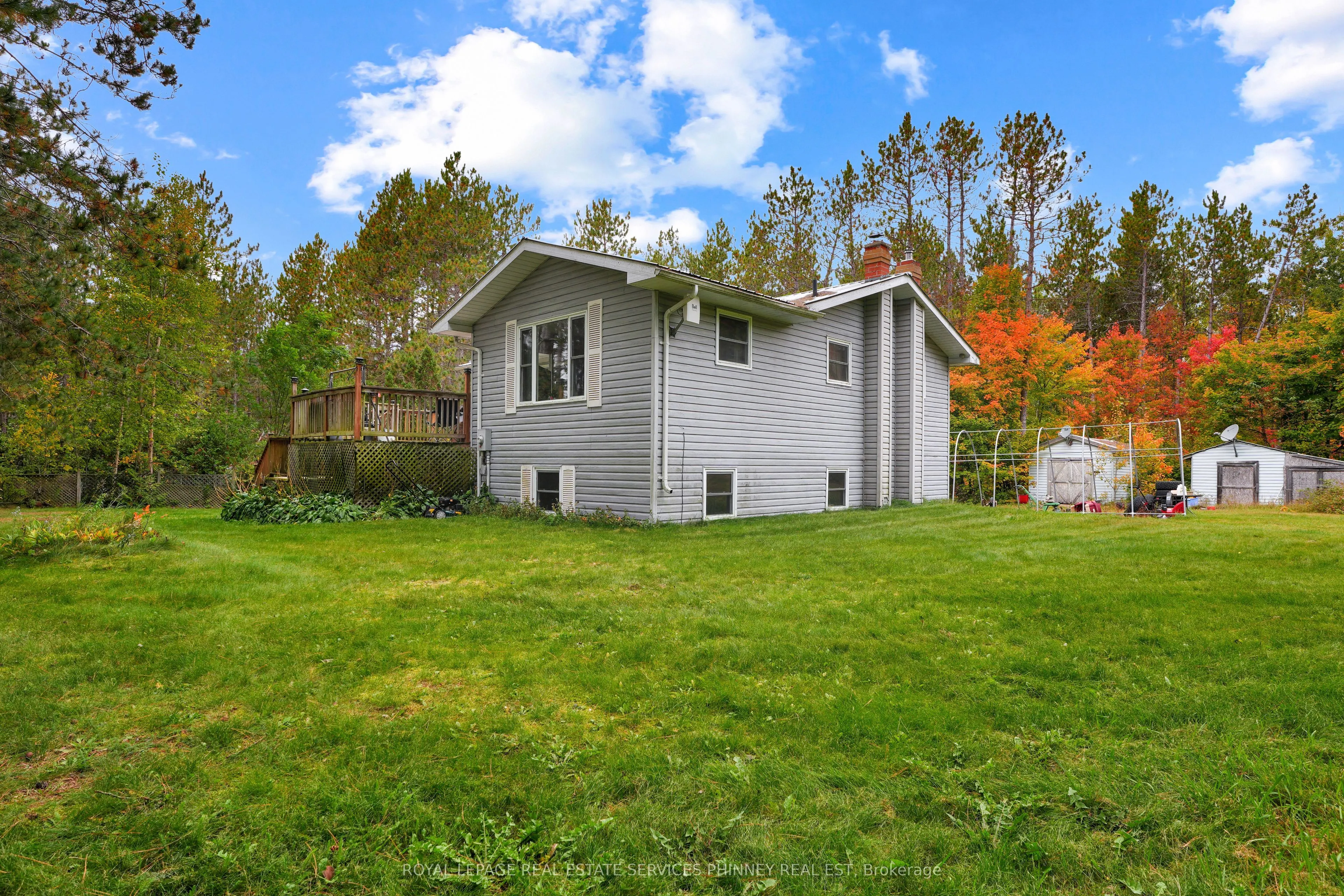 5073 Weslemkoon Lake Road