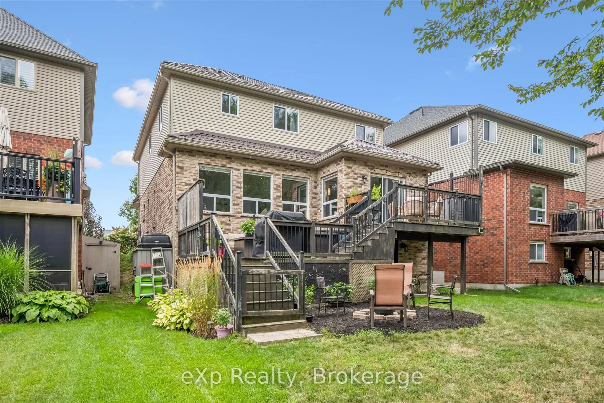 41 Westra Drive