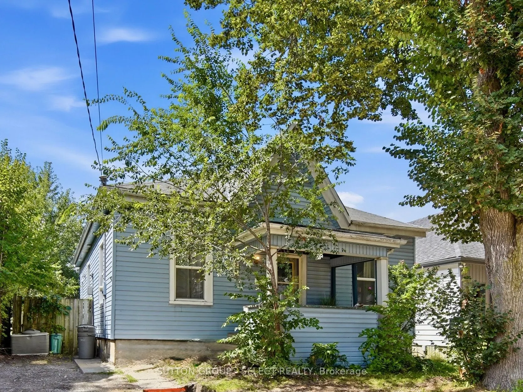 563 Ontario Street