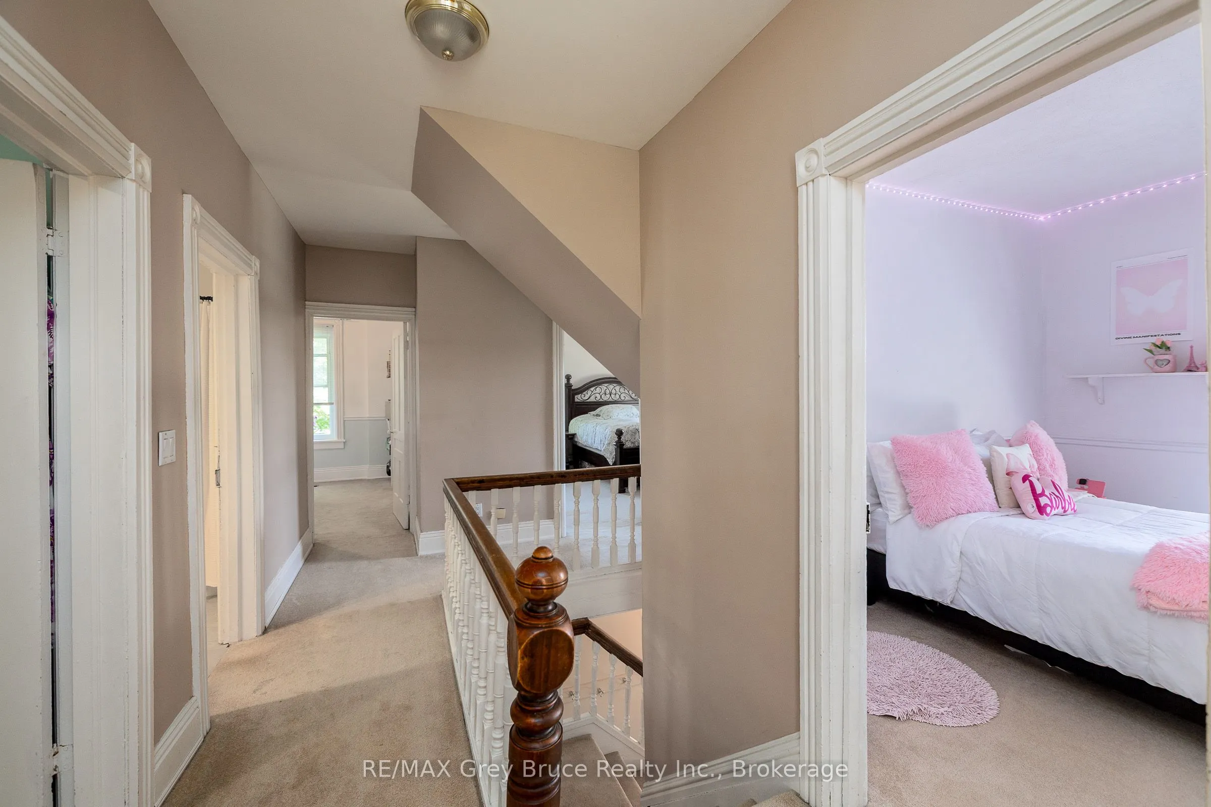 580 23rd Street W