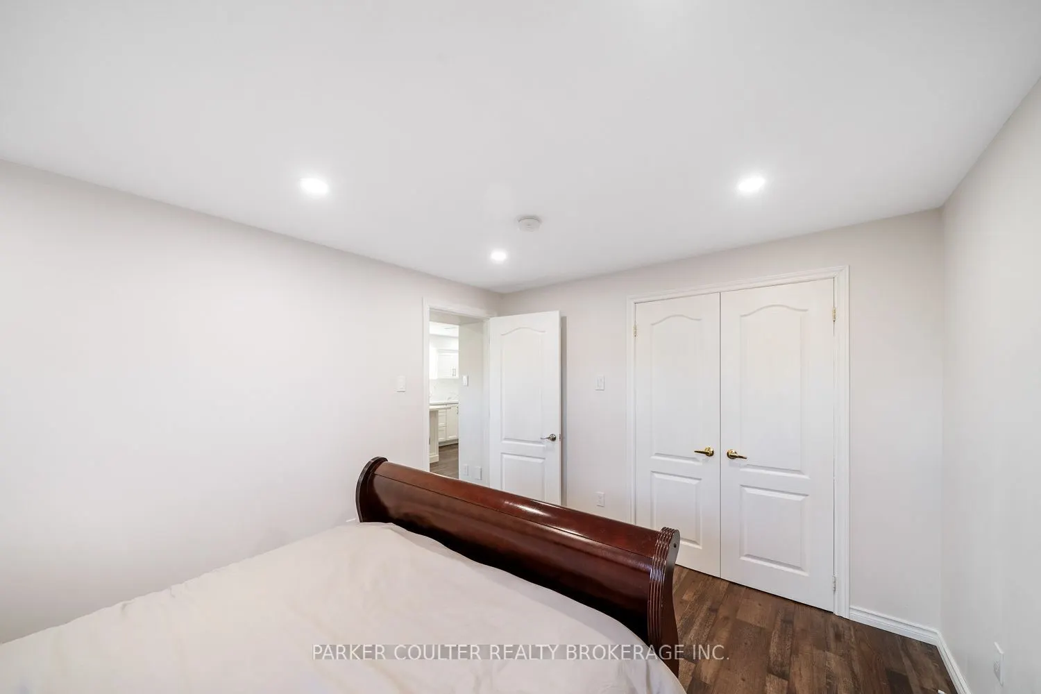 142 Lone Pine Road