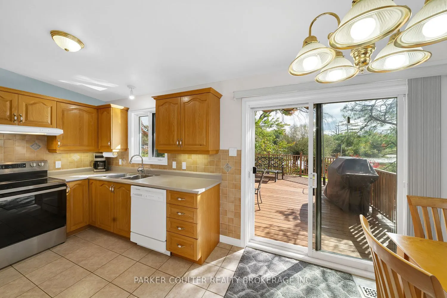142 Lone Pine Road