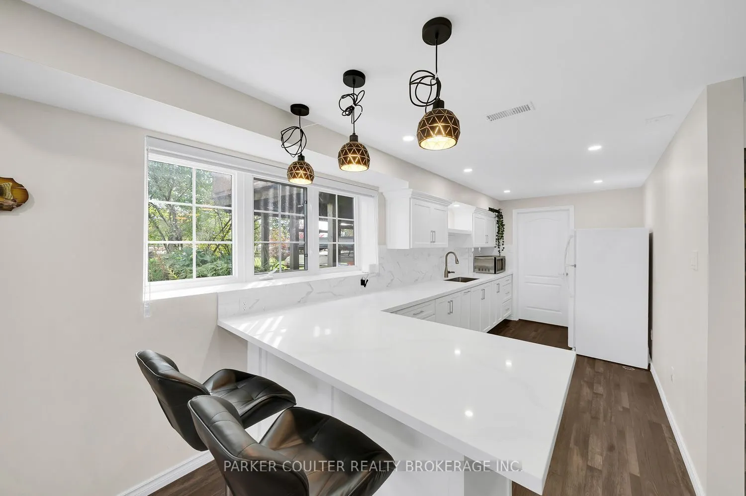 142 Lone Pine Road