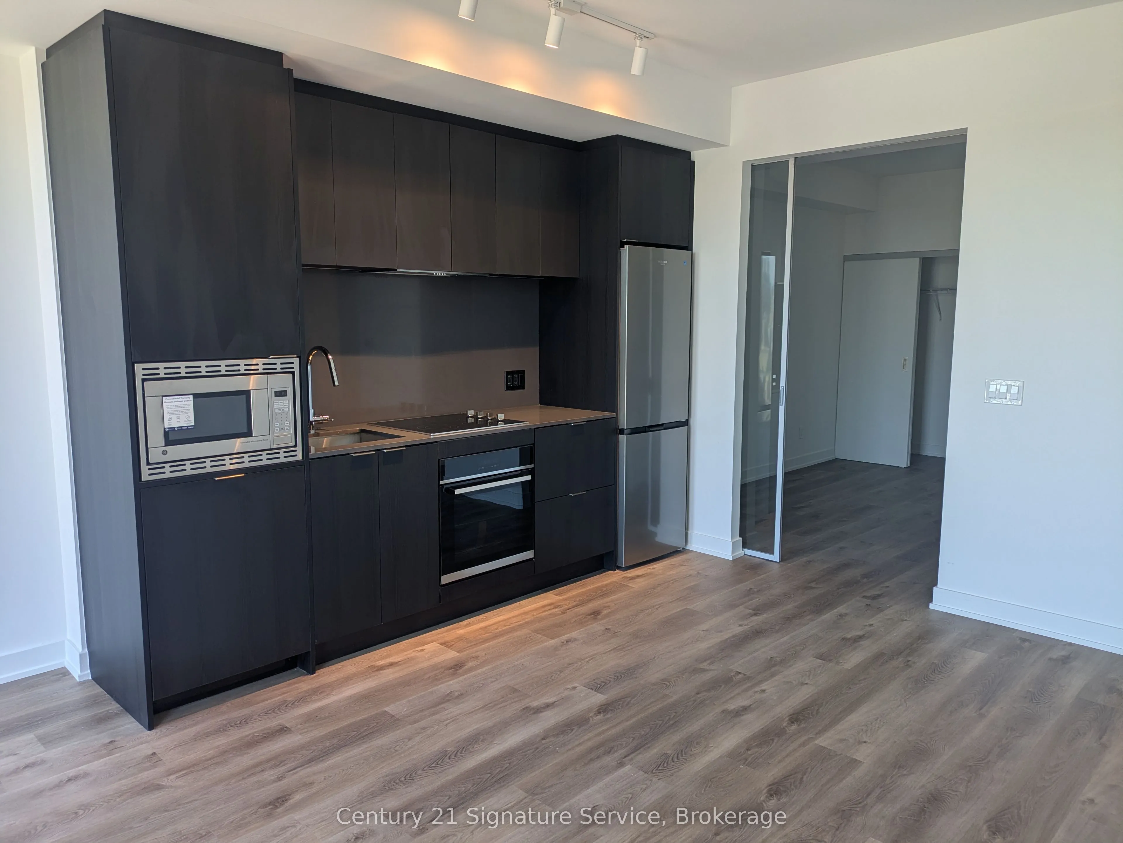 91 John Street #1407