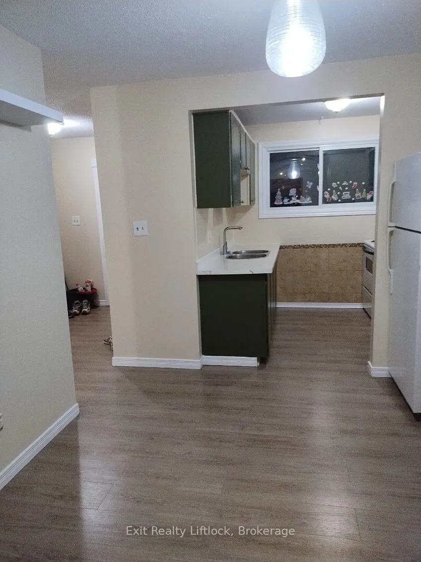 996 Sydenham Road #42