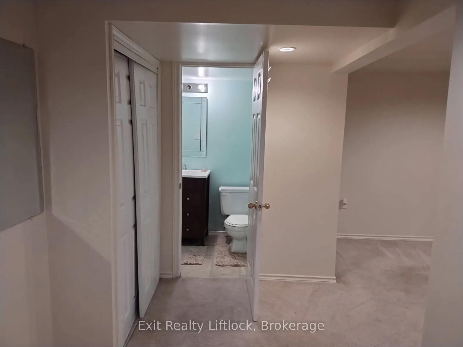996 Sydenham Road #42