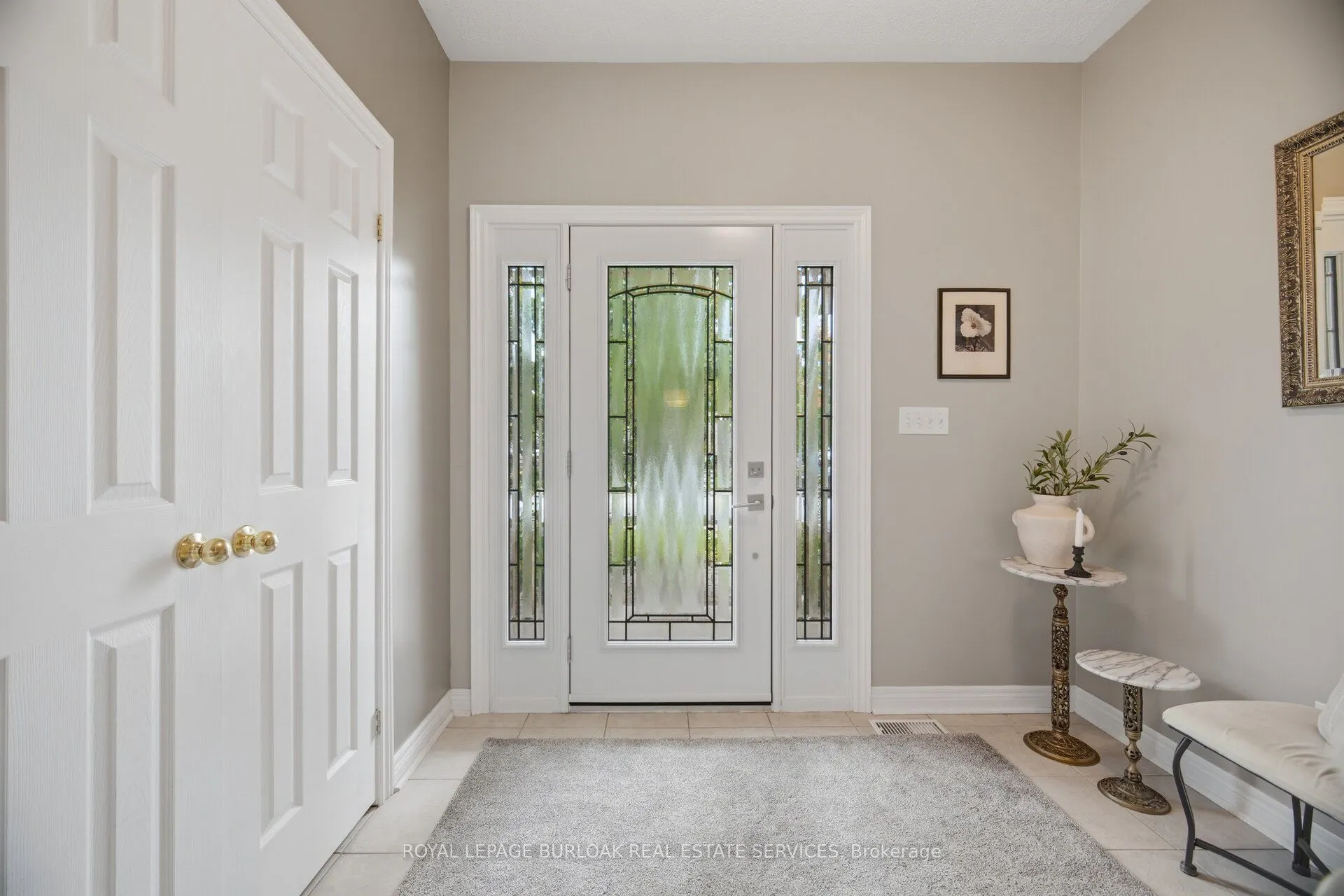 84 Meadowbank Drive