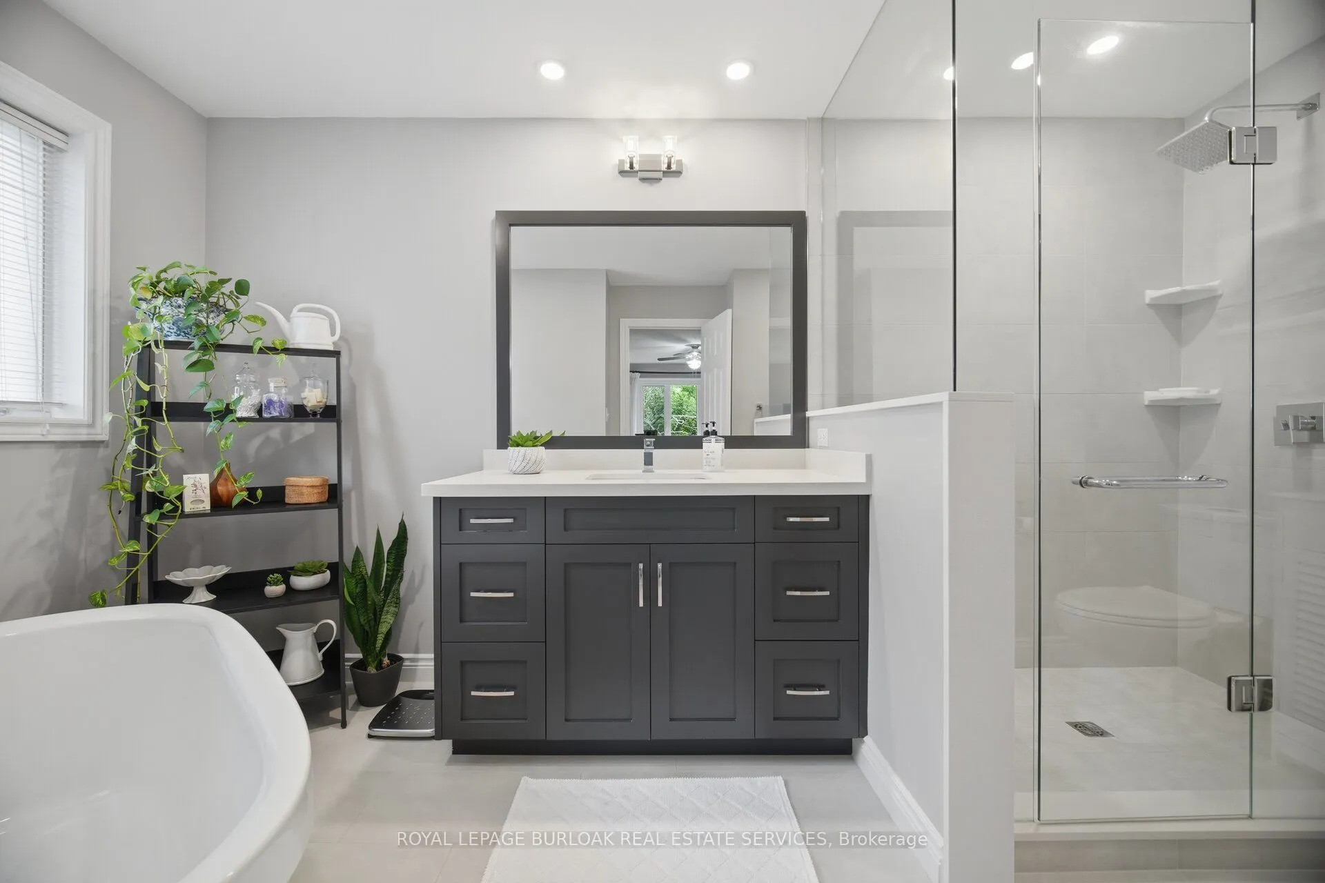 84 Meadowbank Drive
