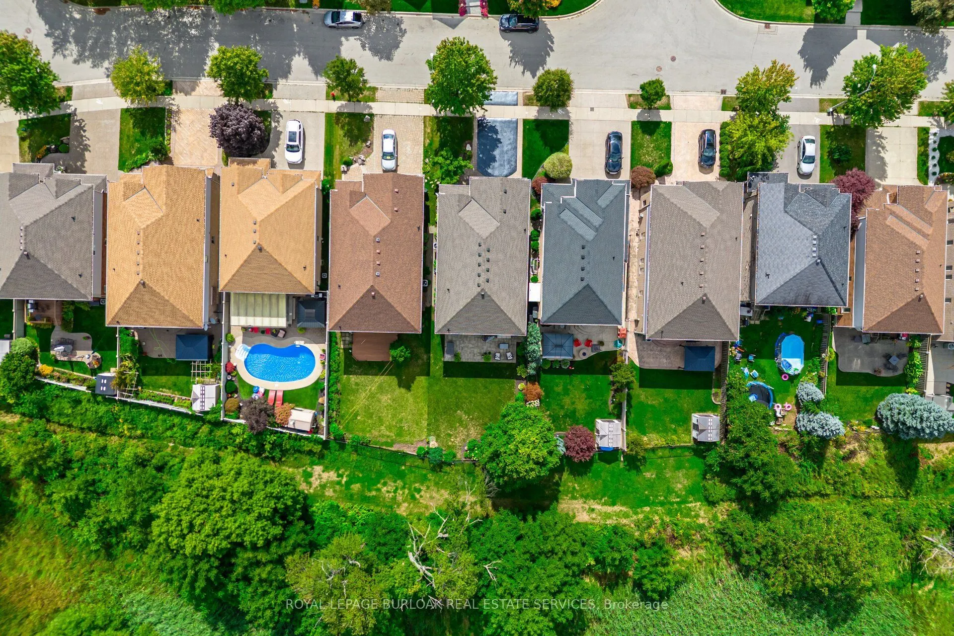 84 Meadowbank Drive