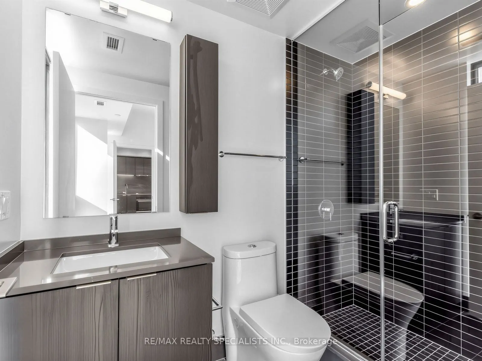 91 John Street #710