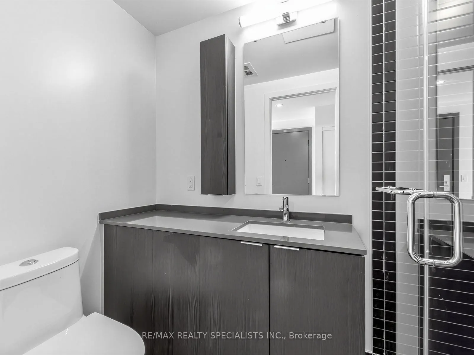91 John Street #710