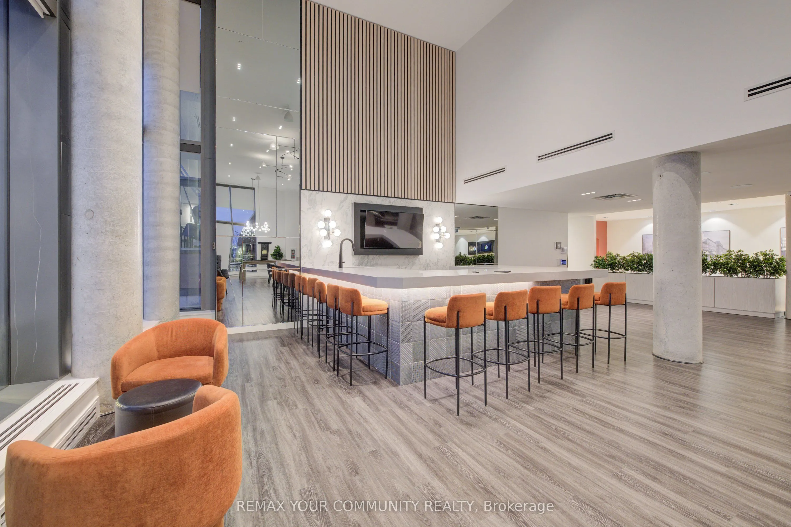 25 Wellington Street #3404