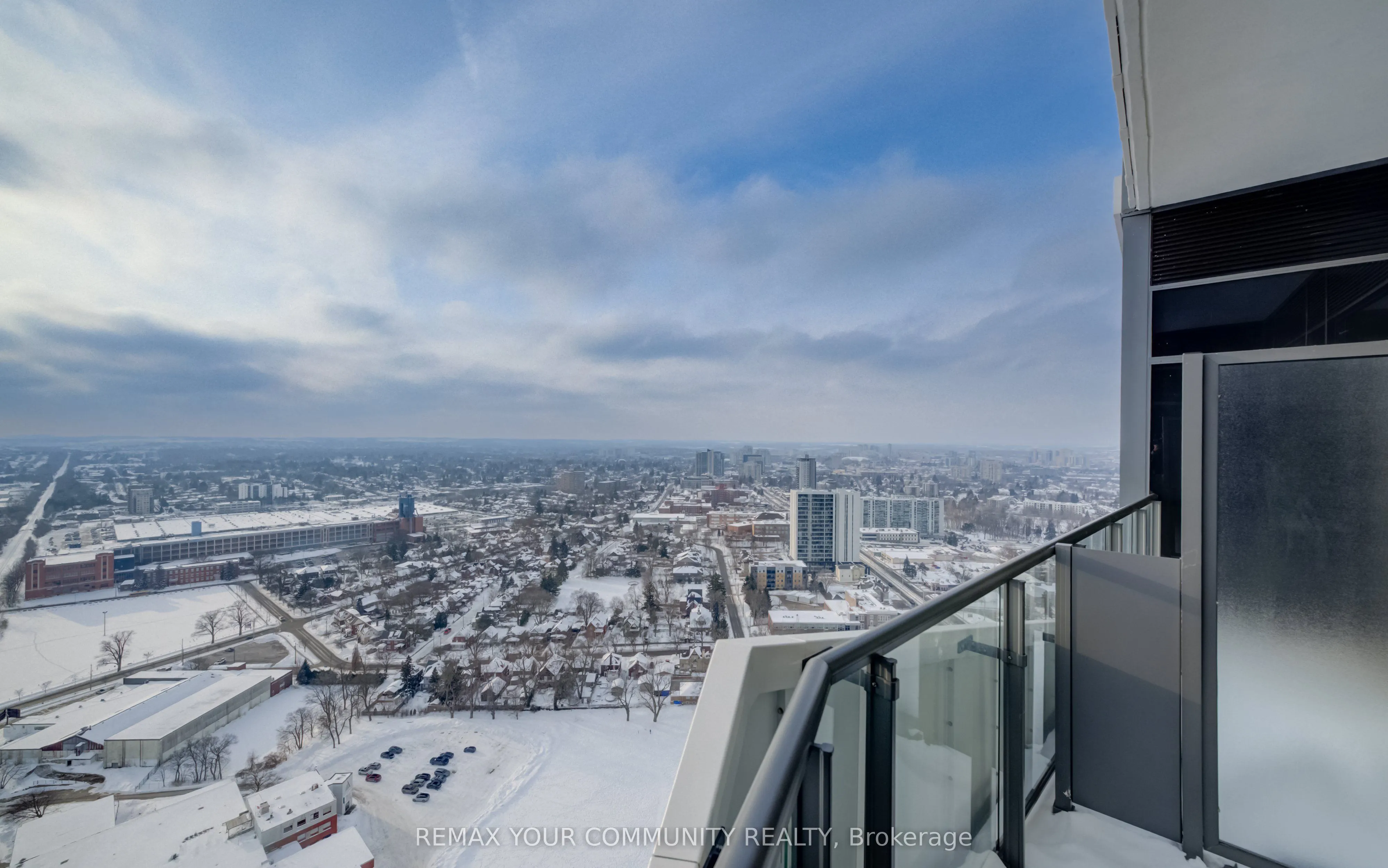 25 Wellington Street #3404