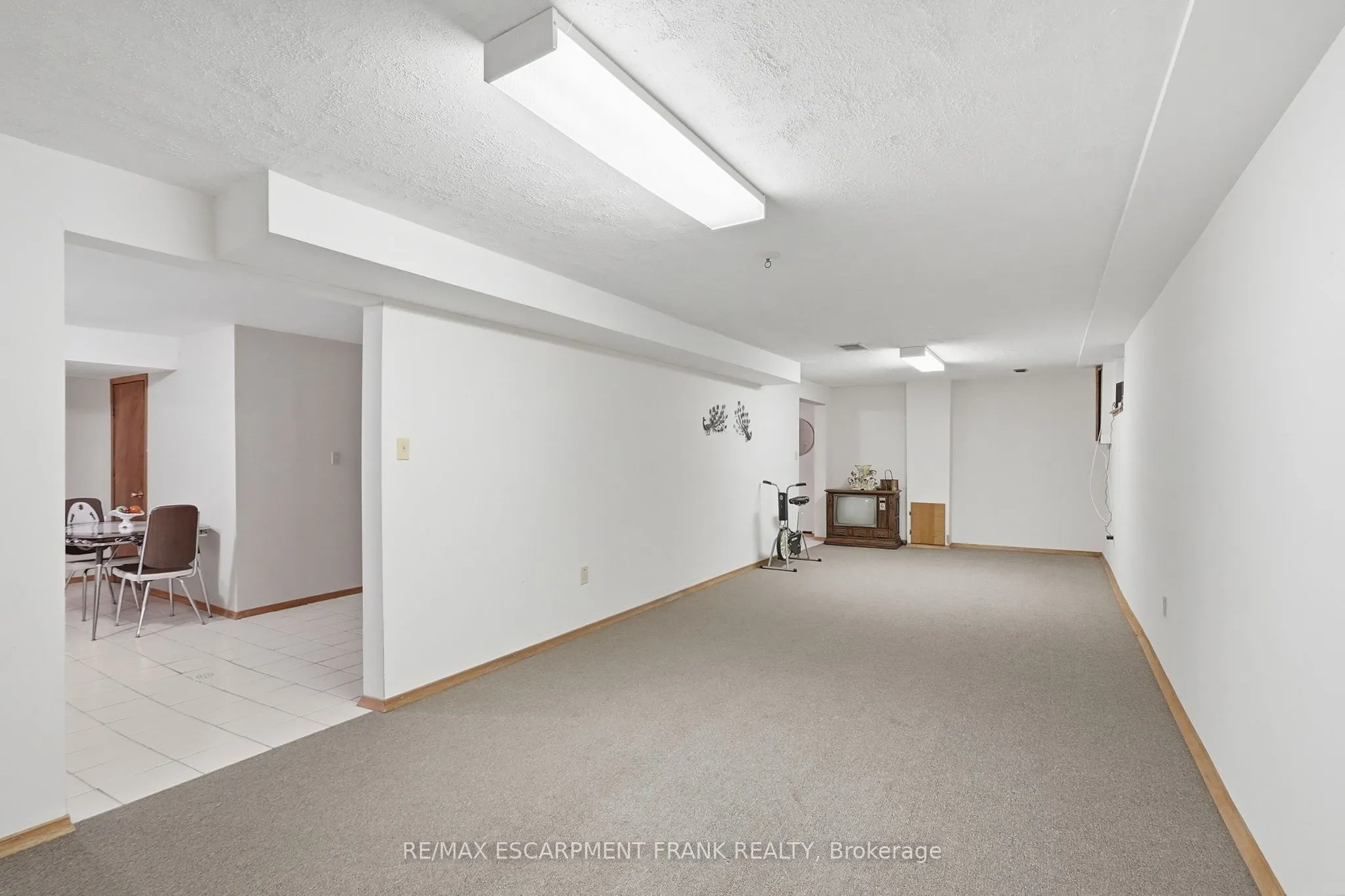 4 Nellida Crescent