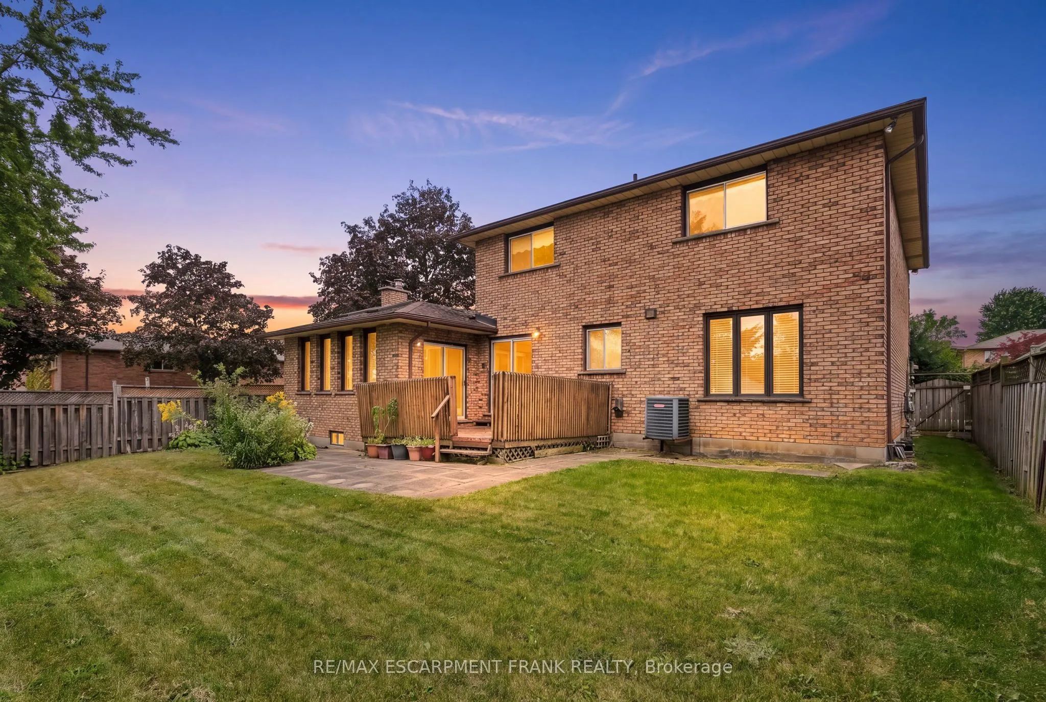 4 Nellida Crescent