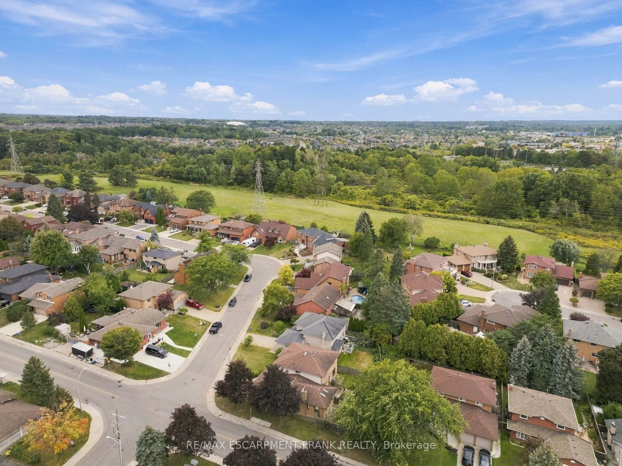 4 Nellida Crescent