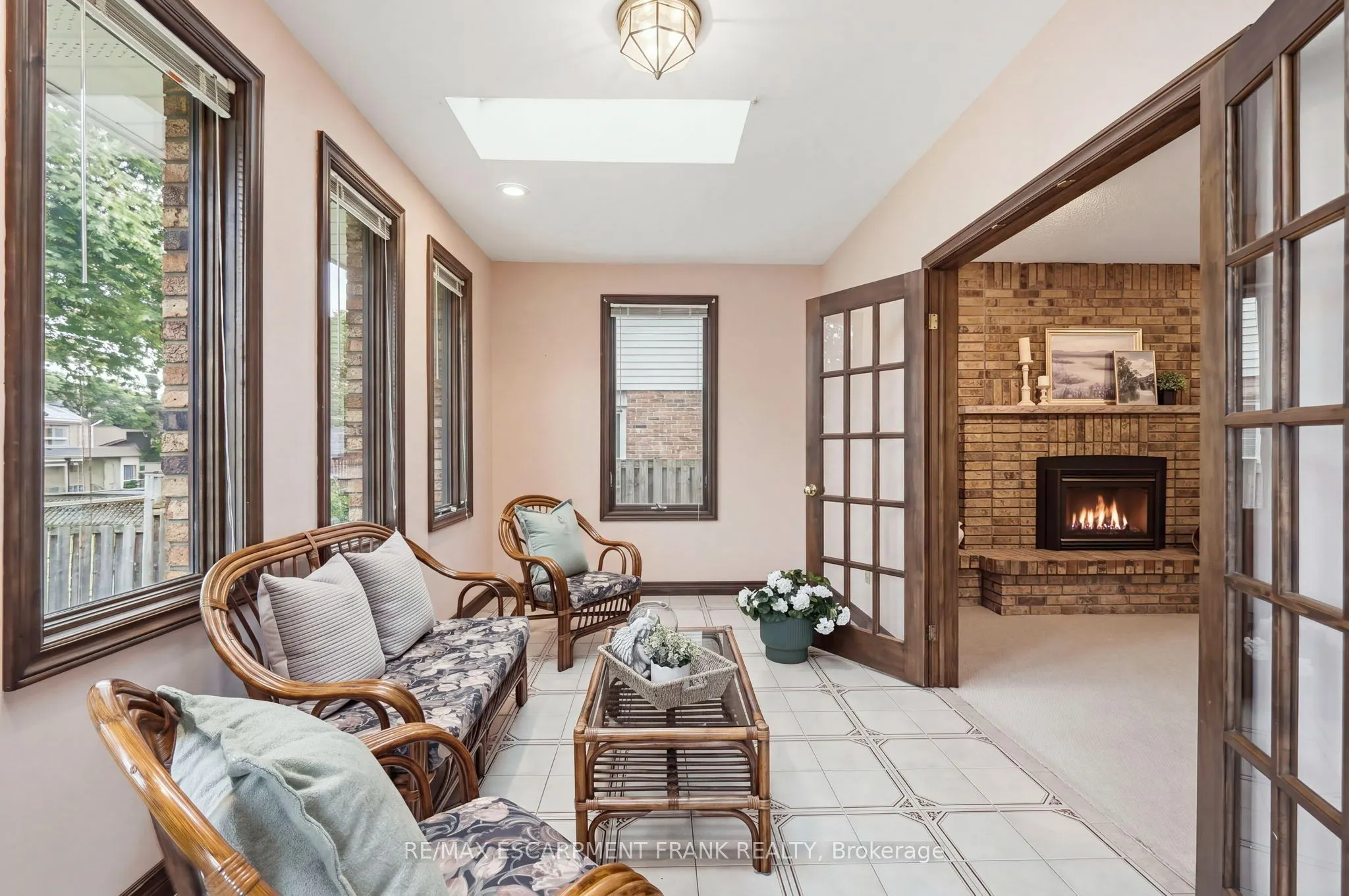 4 Nellida Crescent