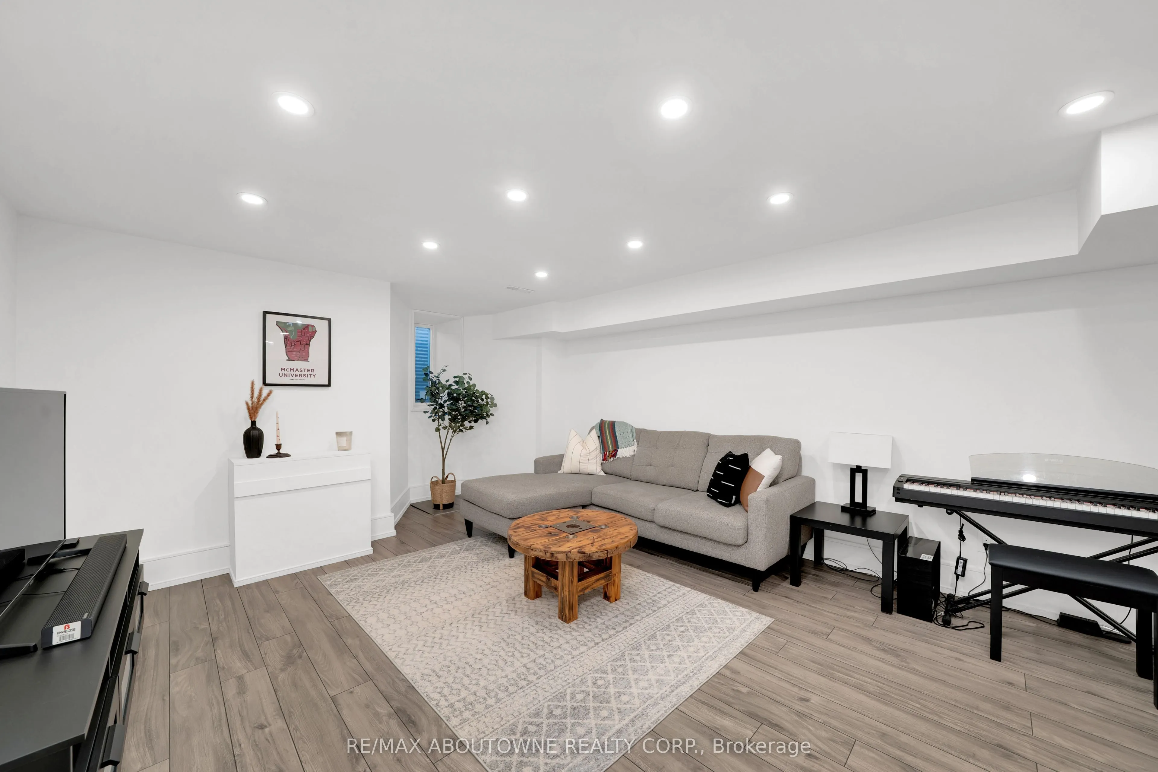 63 Smith Avenue