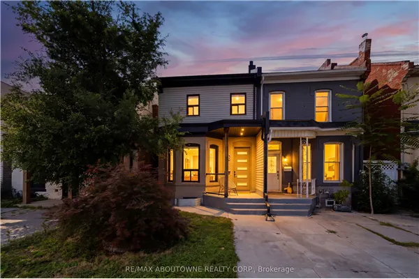 63 Smith Avenue