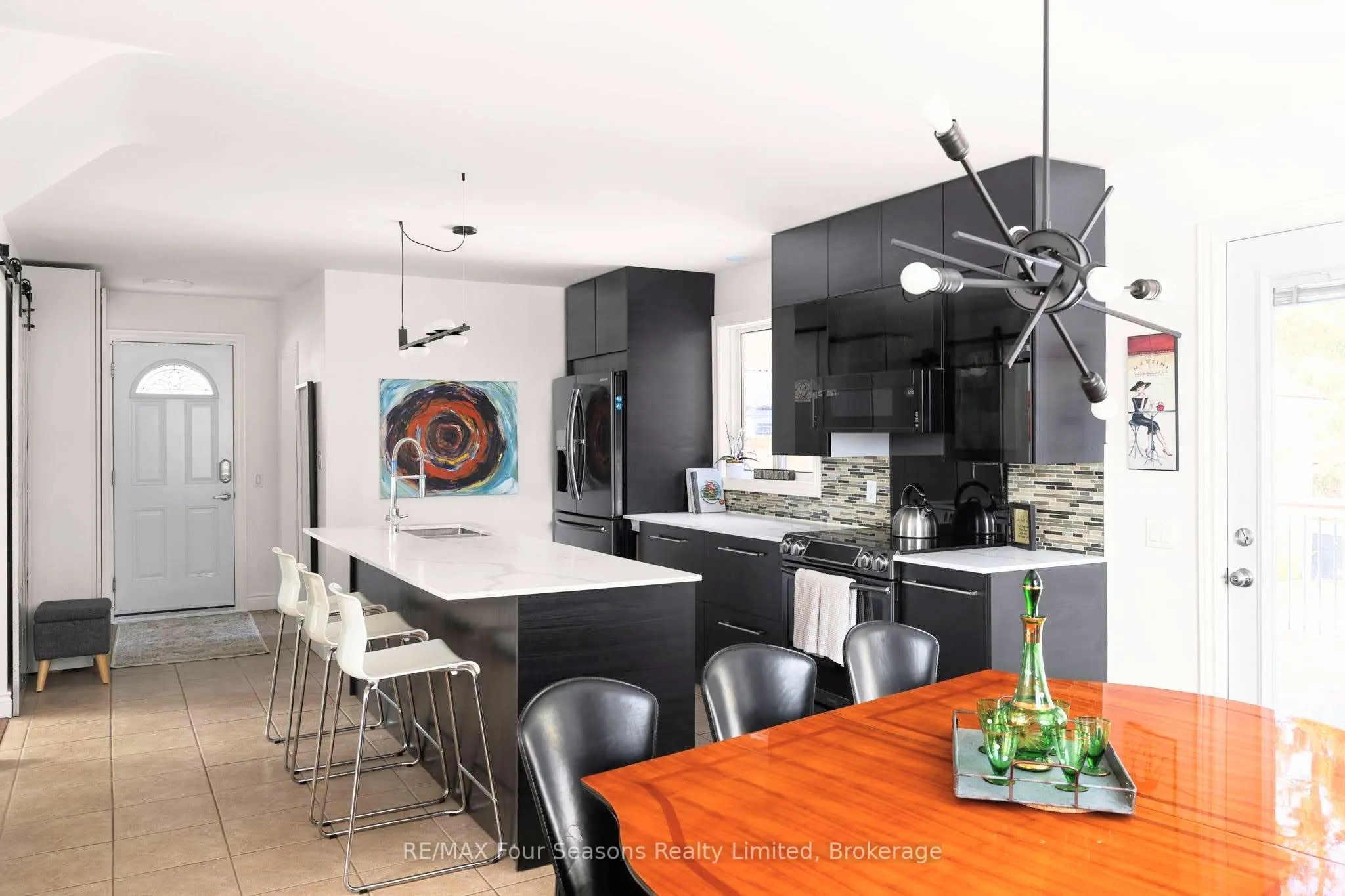 50 Amaranth Street W