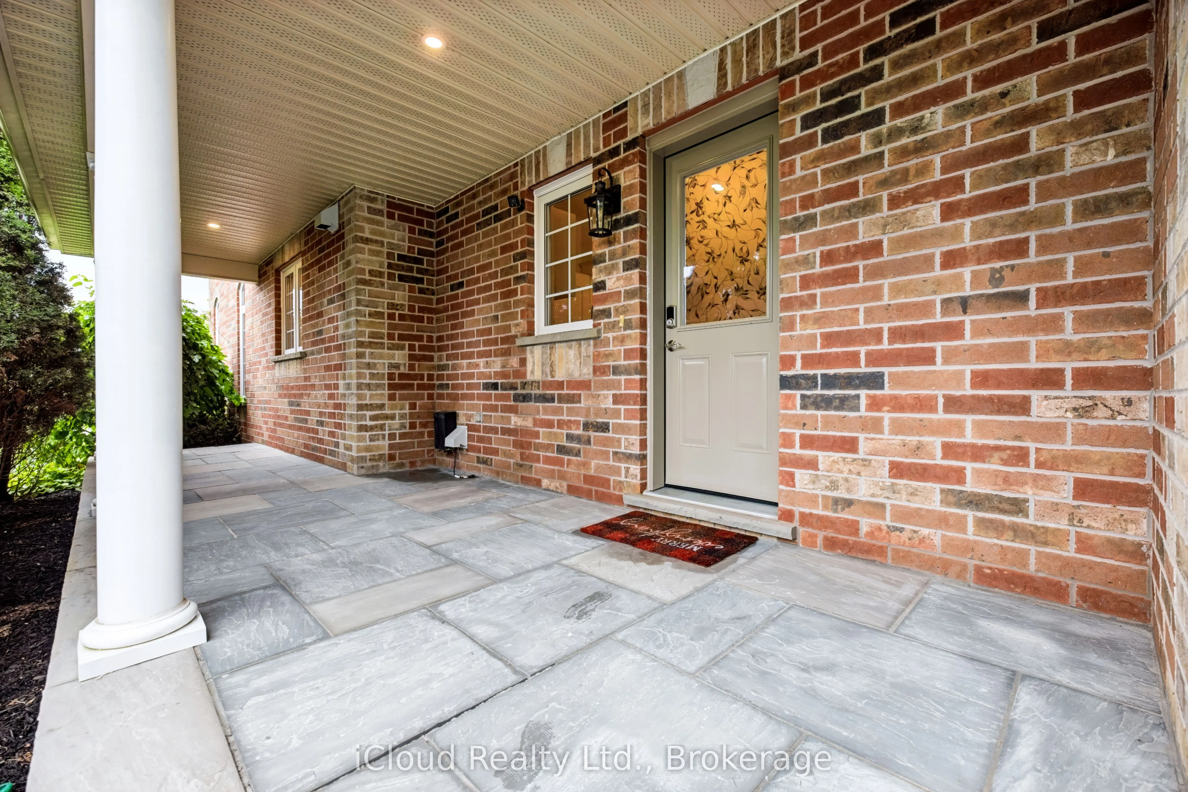 41 Woodland Drive