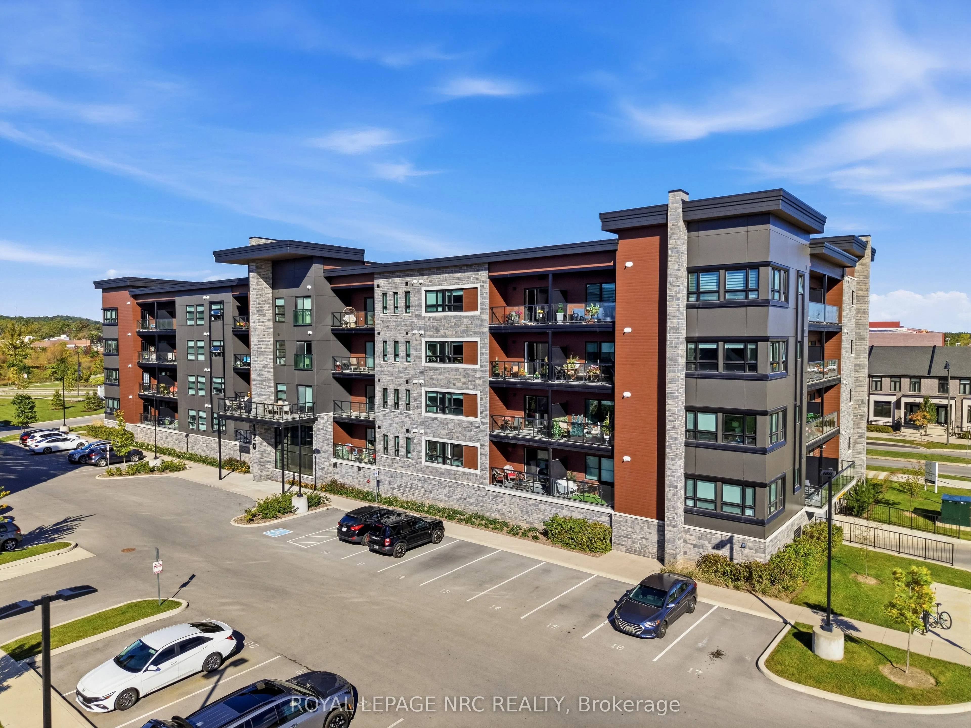 120 Summersides Boulevard #109