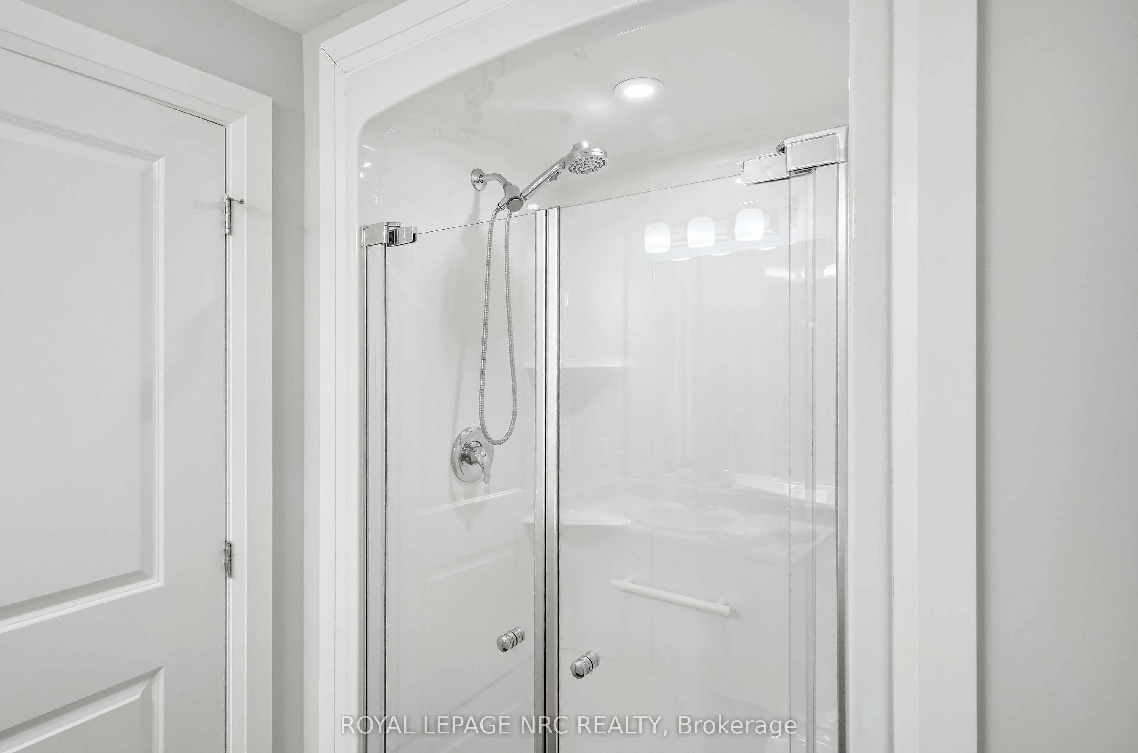 120 Summersides Boulevard #109