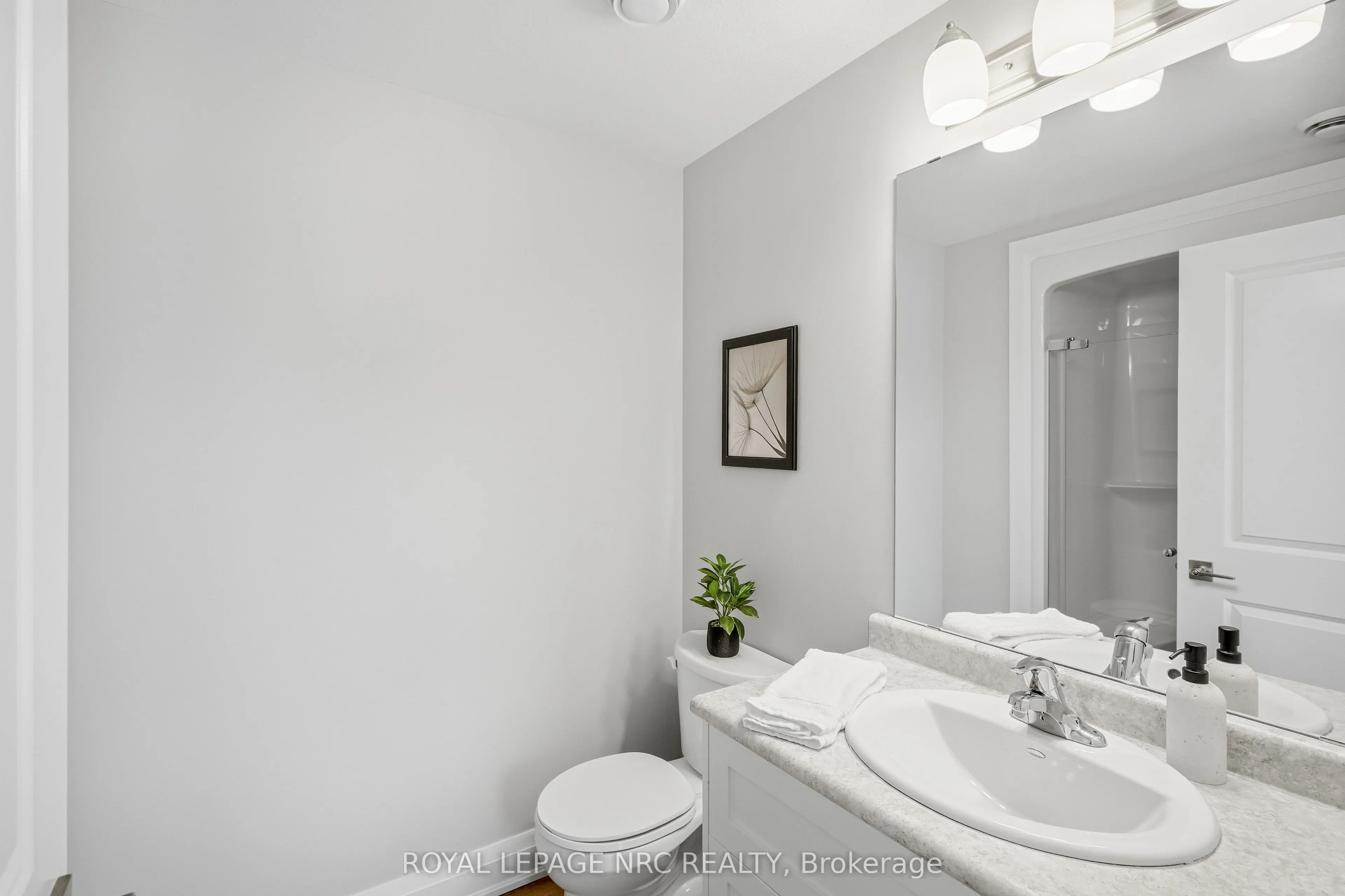 120 Summersides Boulevard #109