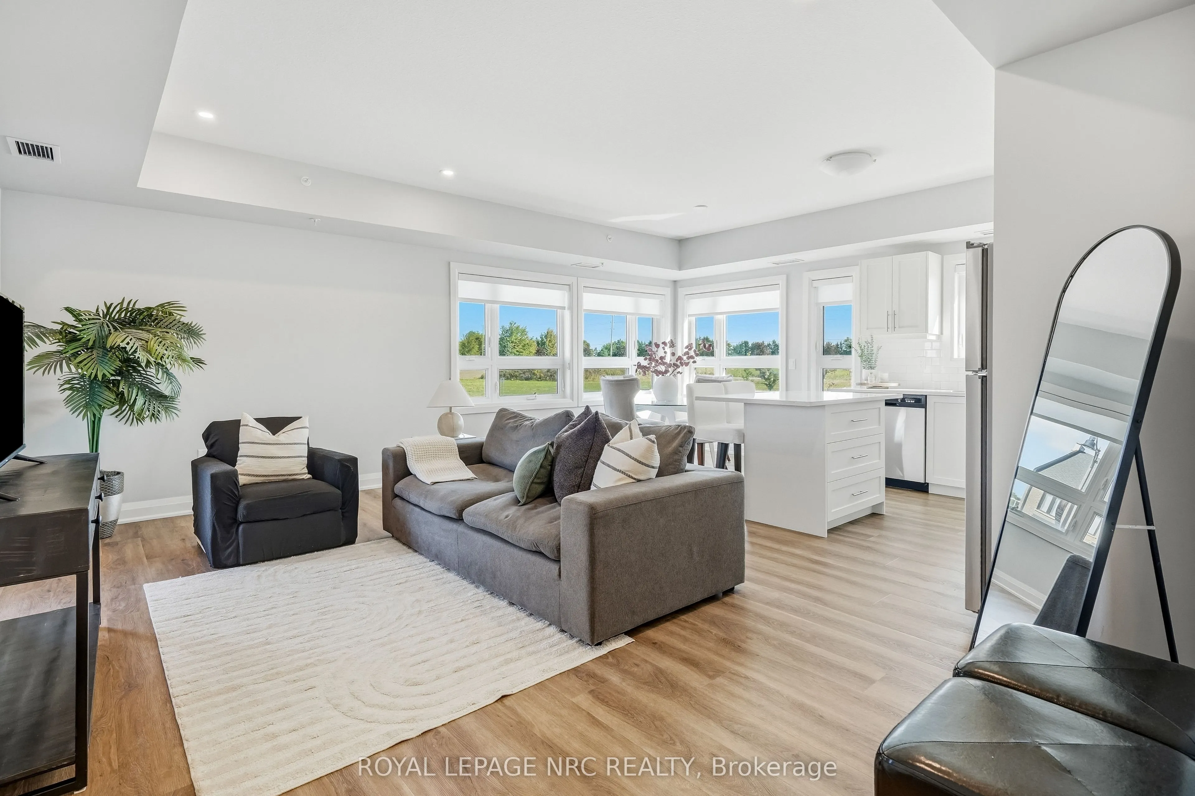 120 Summersides Boulevard #109
