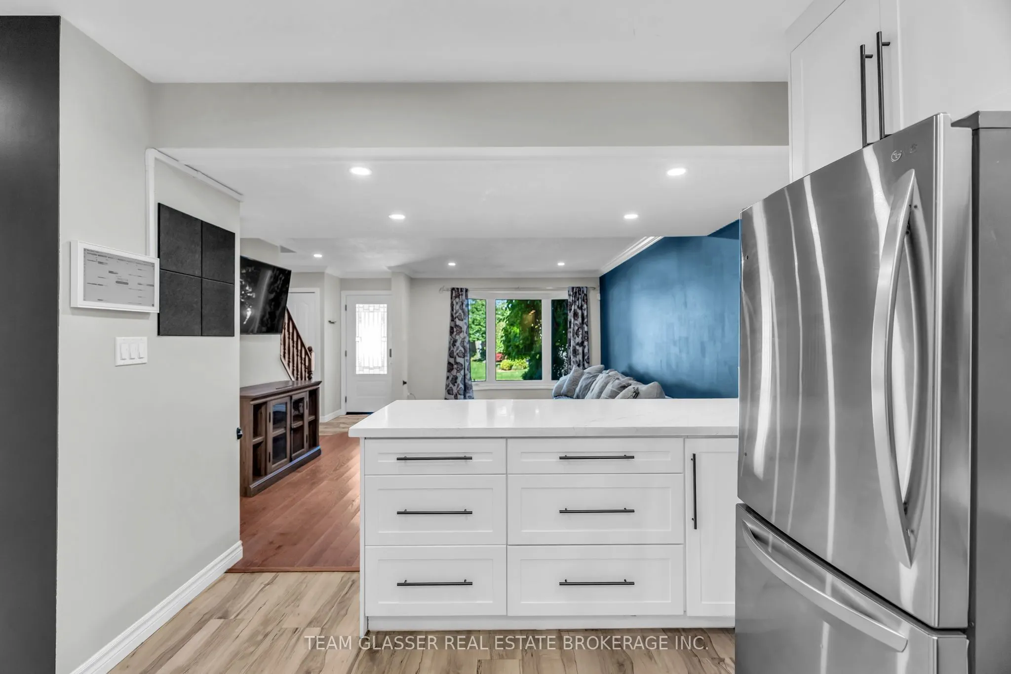 26 DAYBREAK Drive