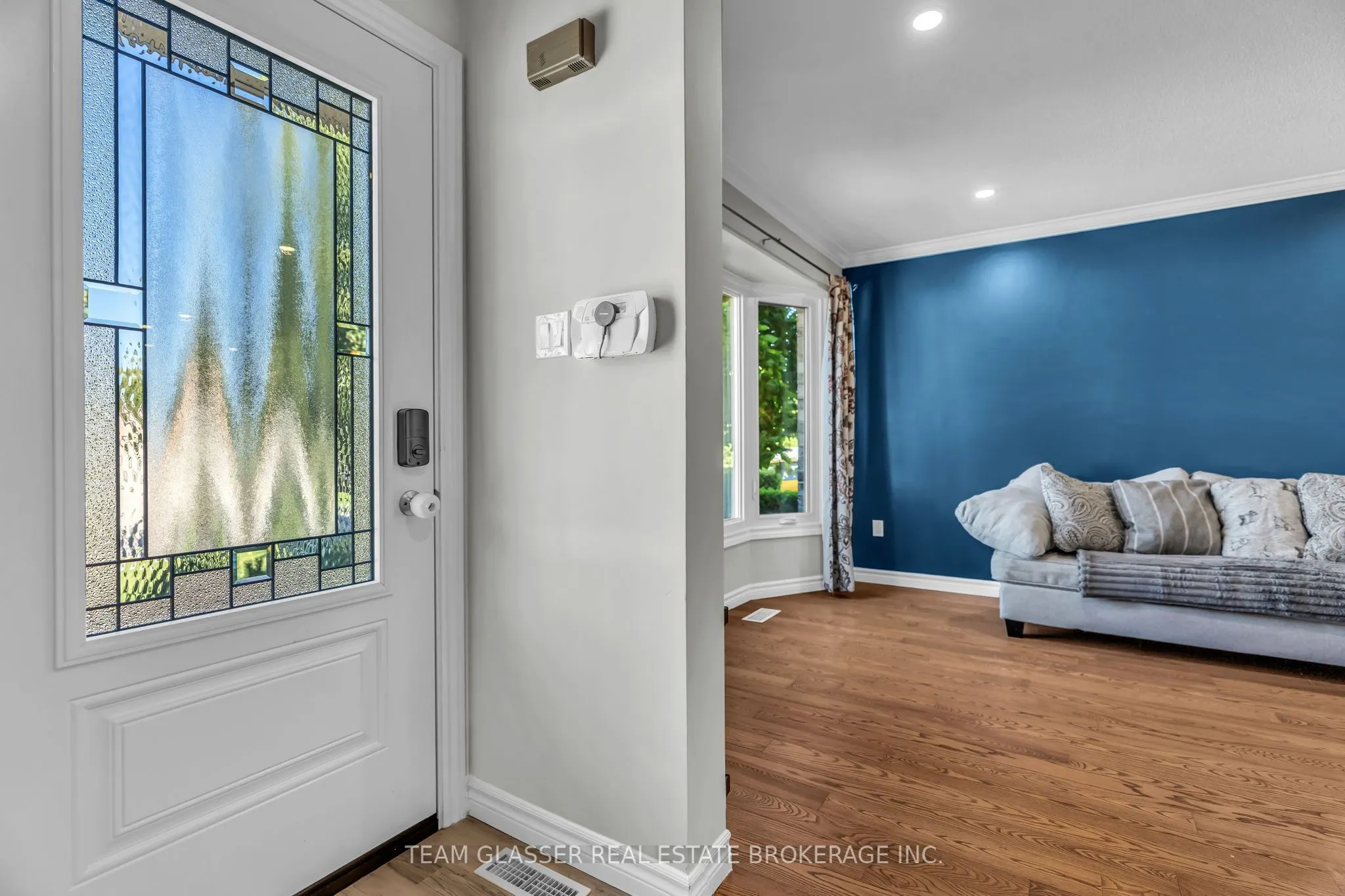 26 DAYBREAK Drive