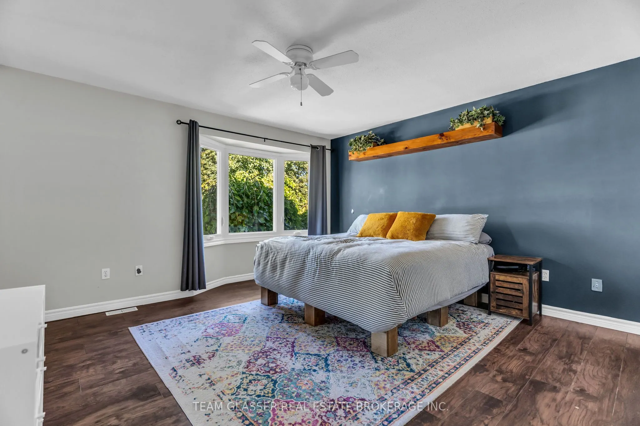 26 DAYBREAK Drive