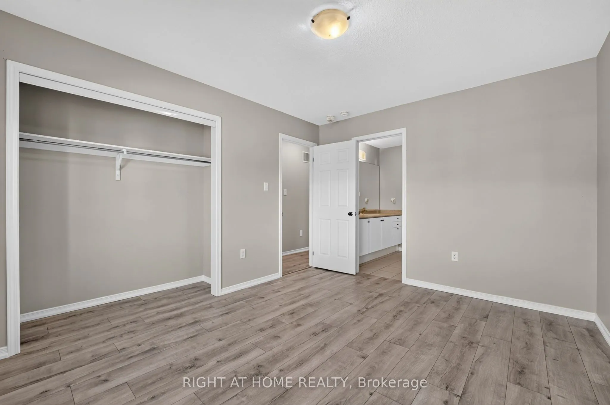 8460 Sweet Chestnut Drive