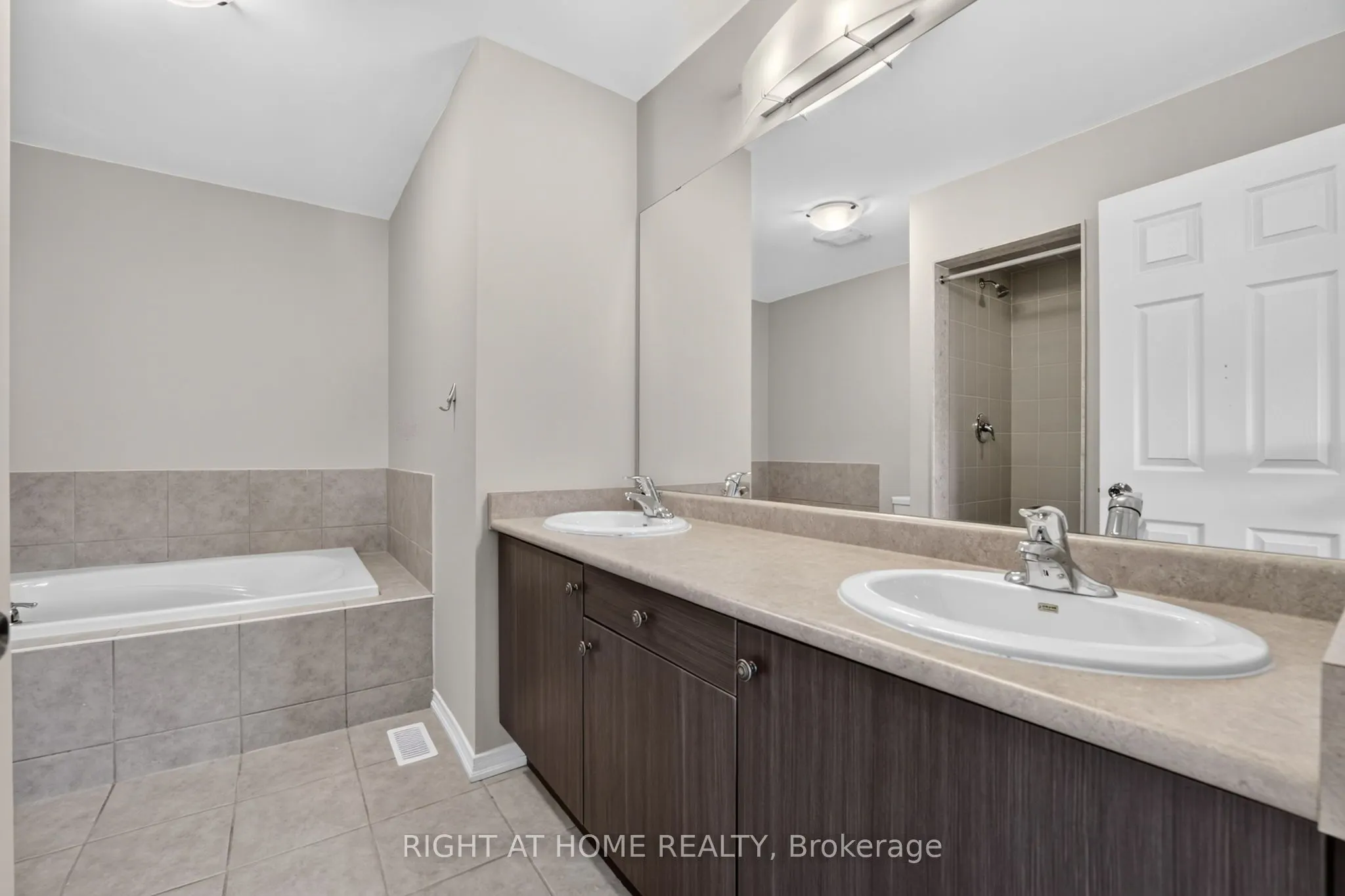 8460 Sweet Chestnut Drive