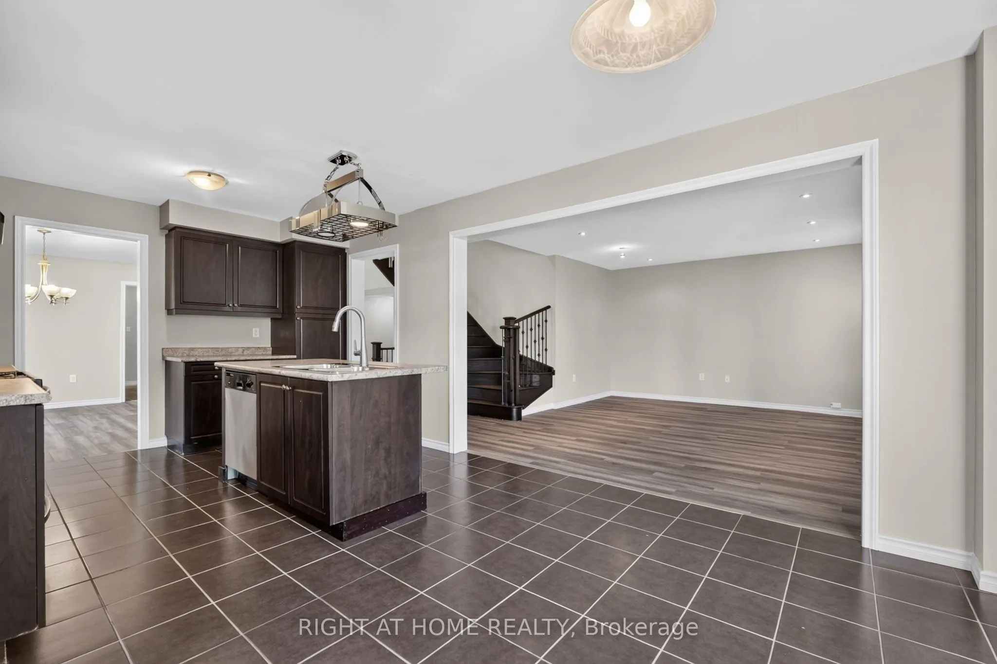 8460 Sweet Chestnut Drive