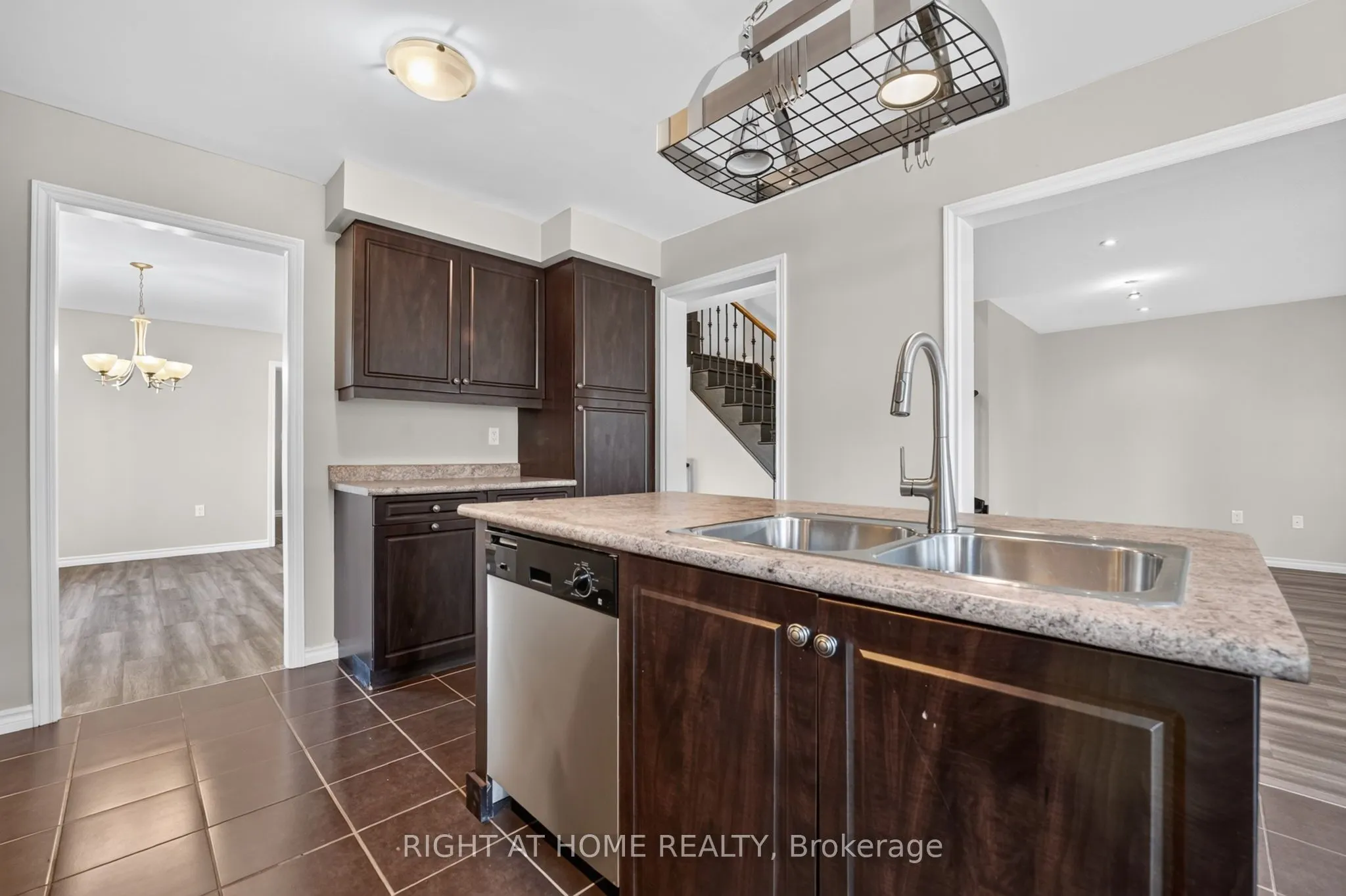 8460 Sweet Chestnut Drive