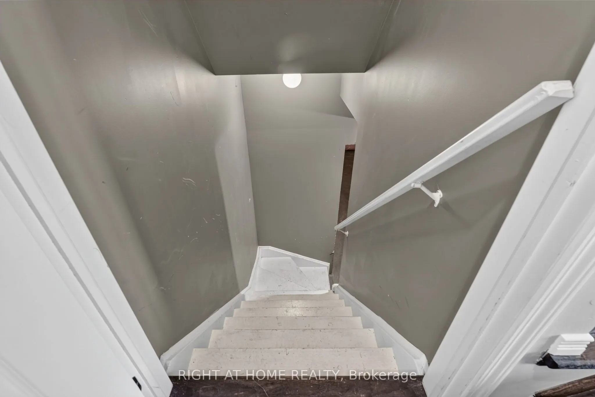 8460 Sweet Chestnut Drive
