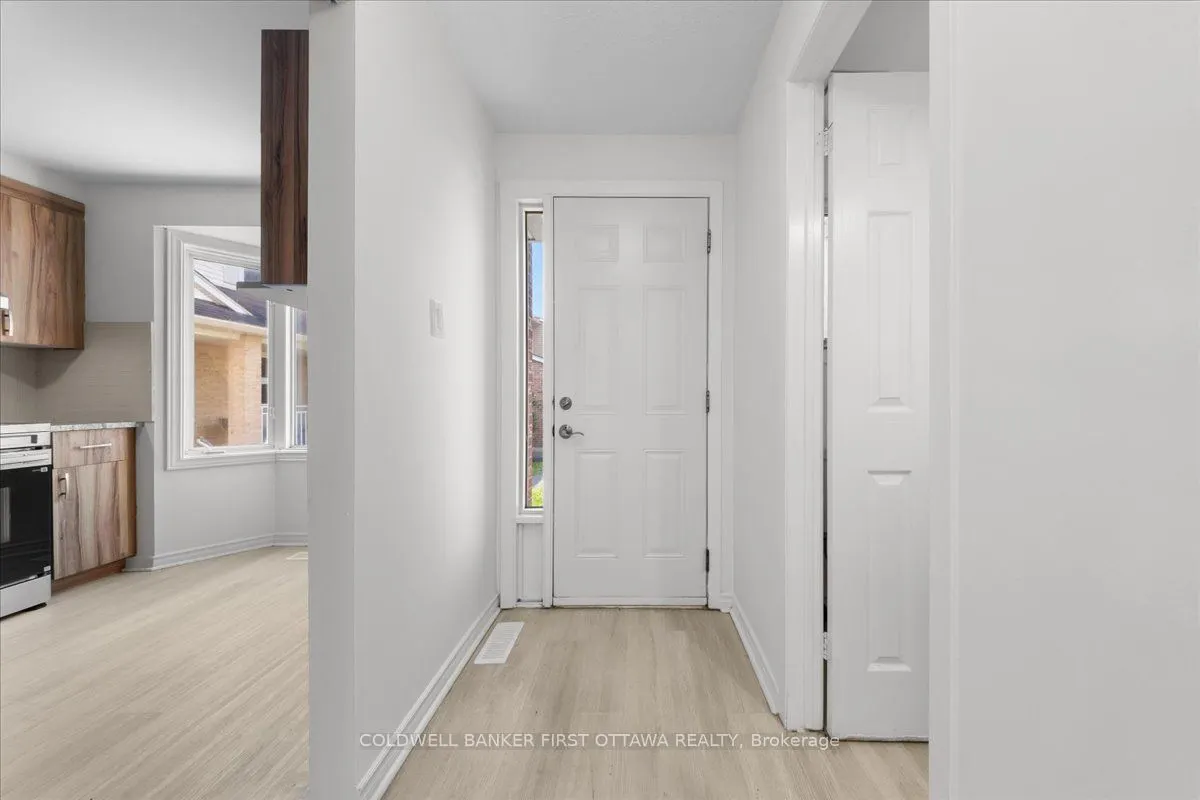 2F CASTLEBROOK Lane #12