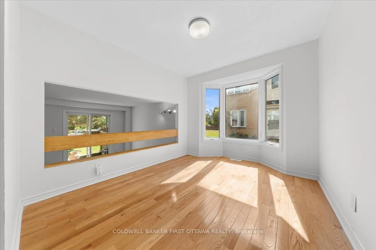 2F CASTLEBROOK Lane #12