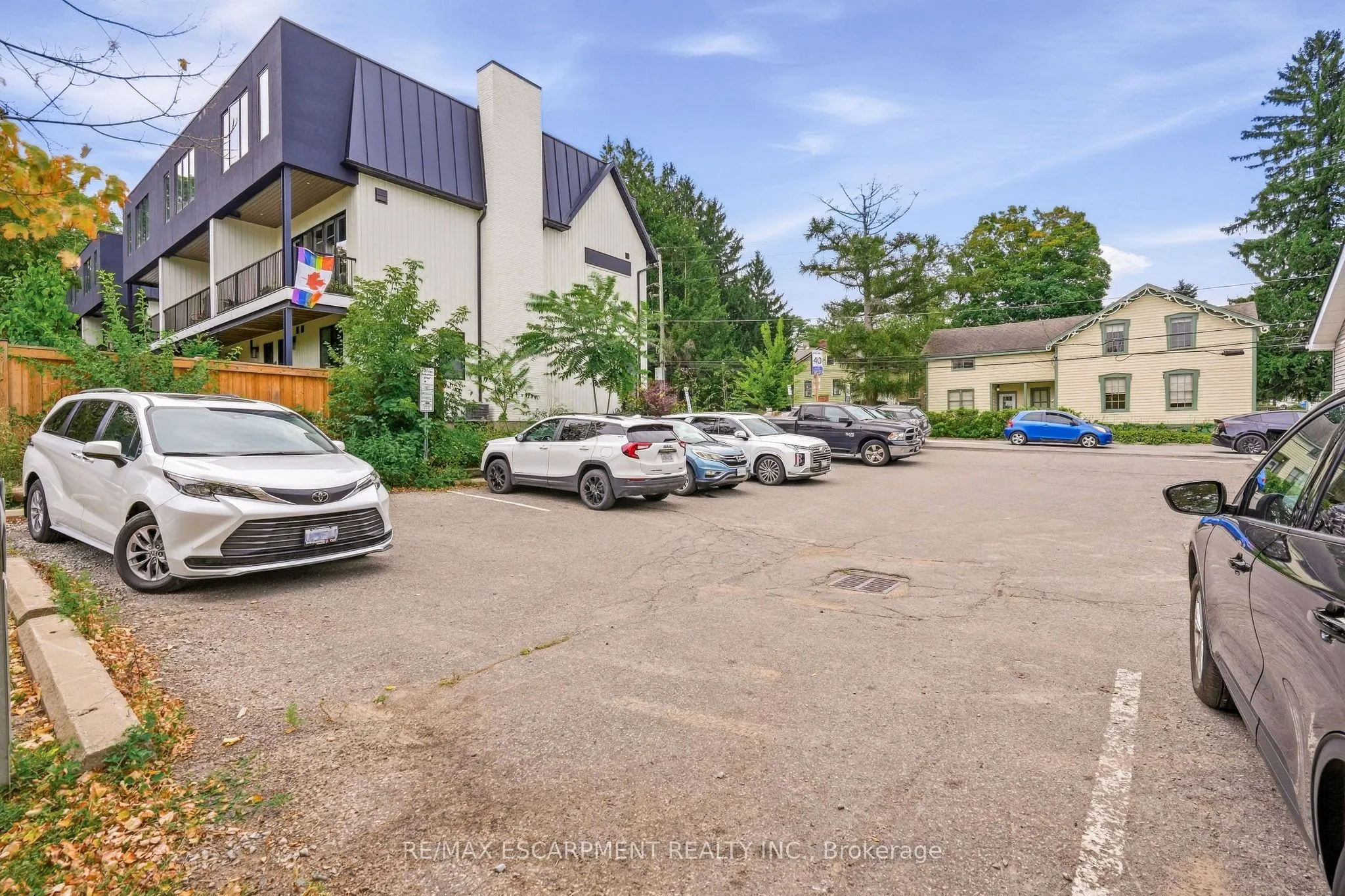 326 WILSON Street E #N. SUITE