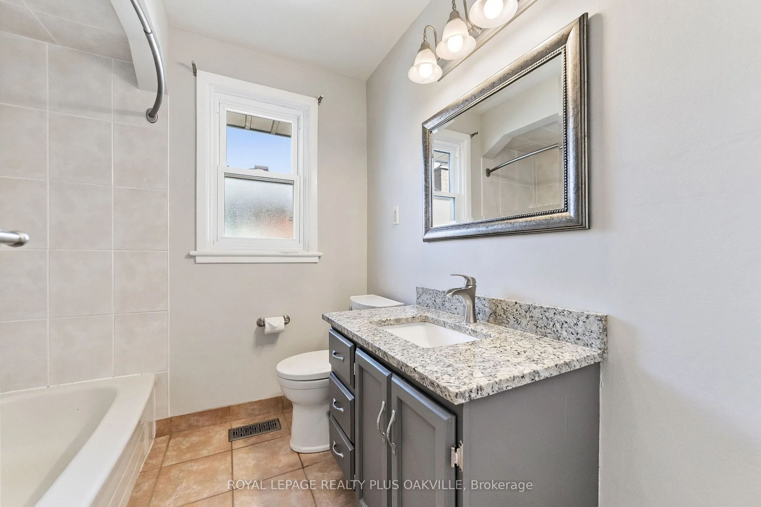 19 Endfield Avenue