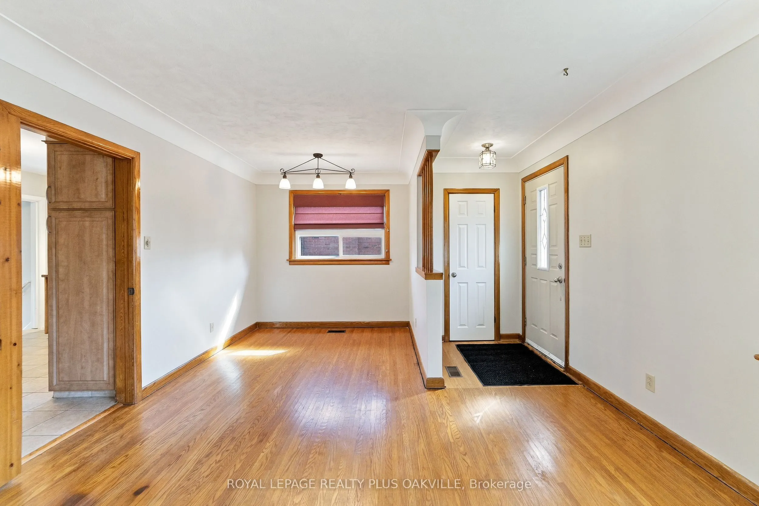 19 Endfield Avenue