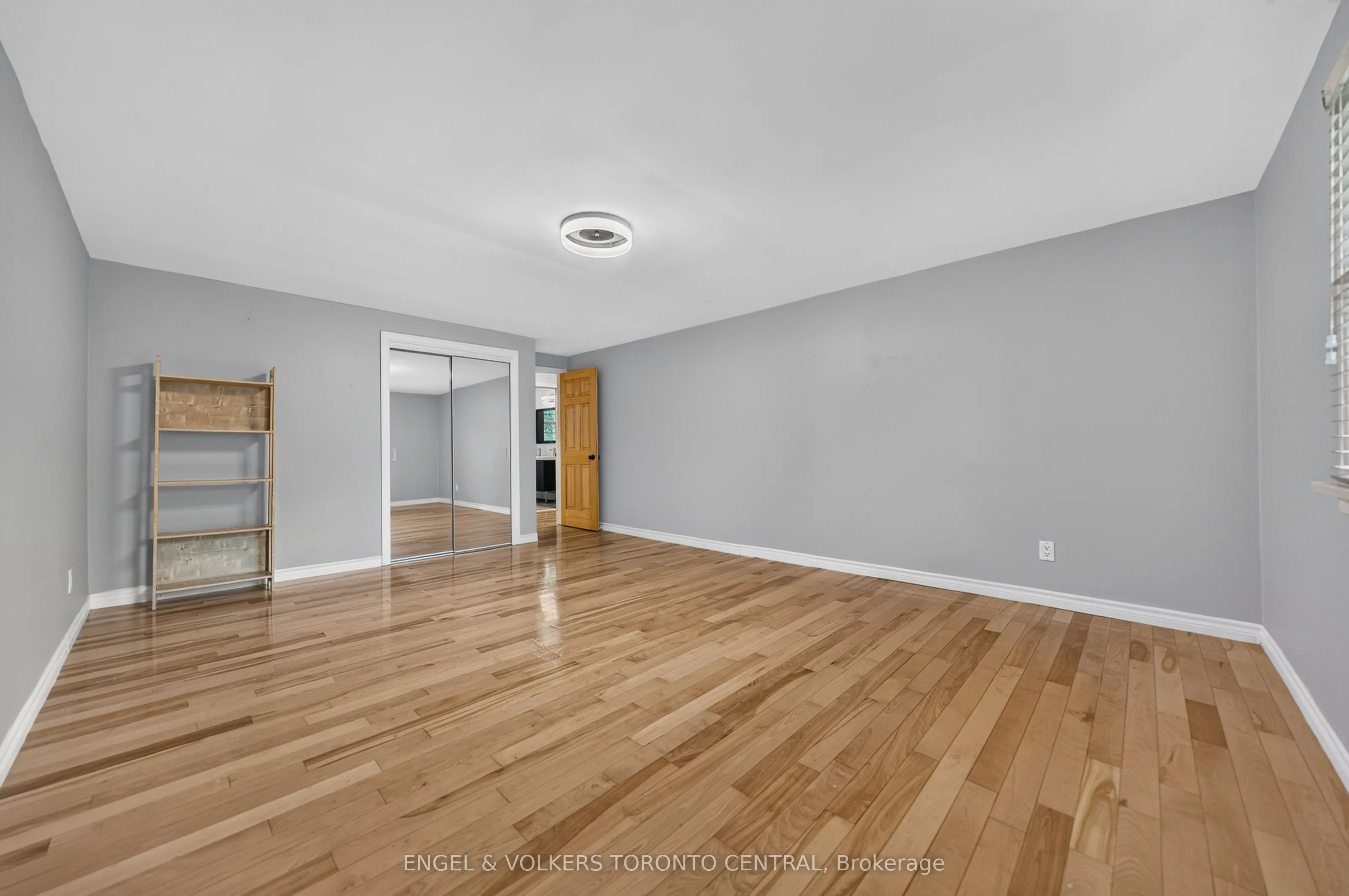 256 Shakespeare Drive