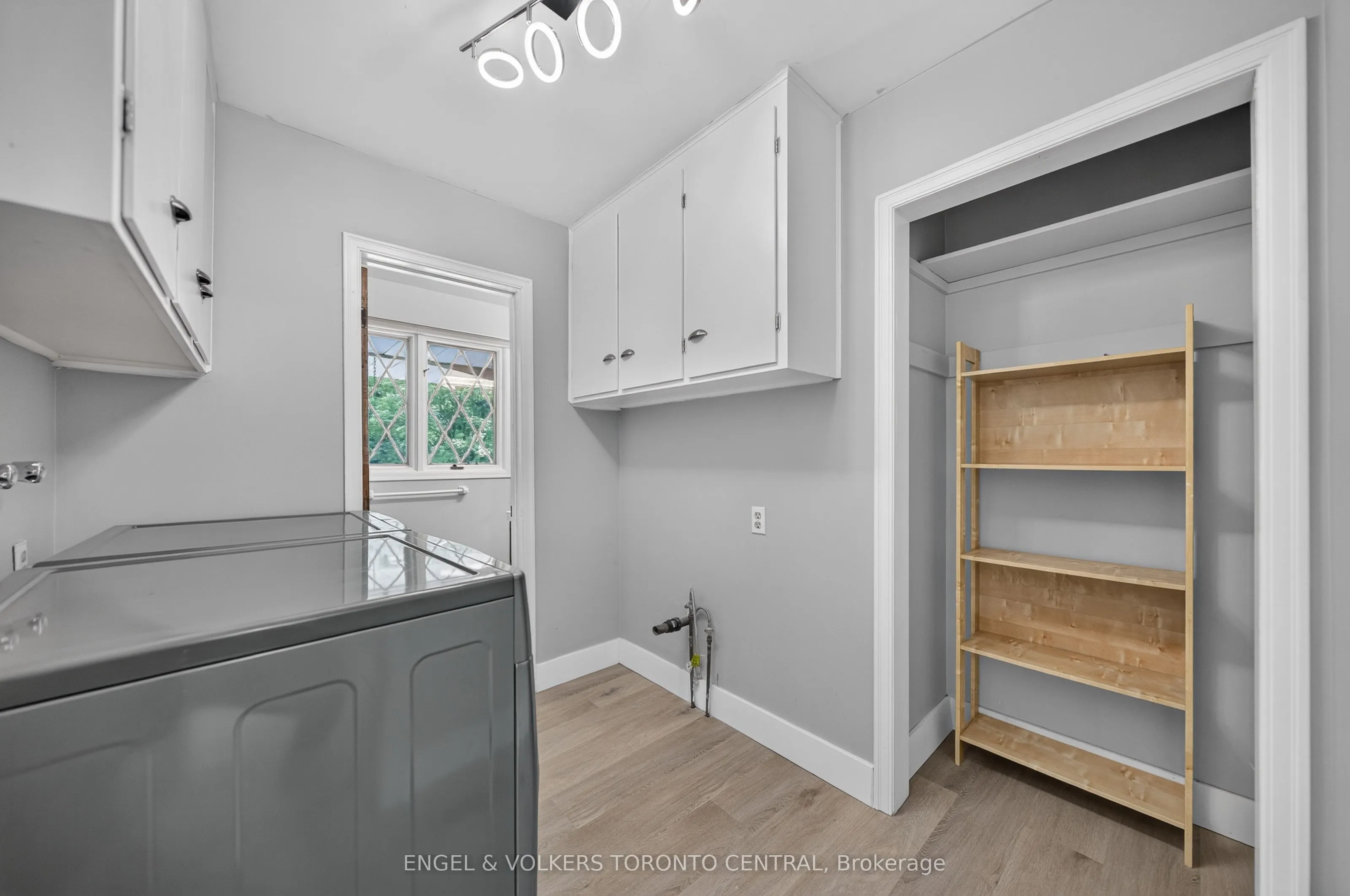 256 Shakespeare Drive