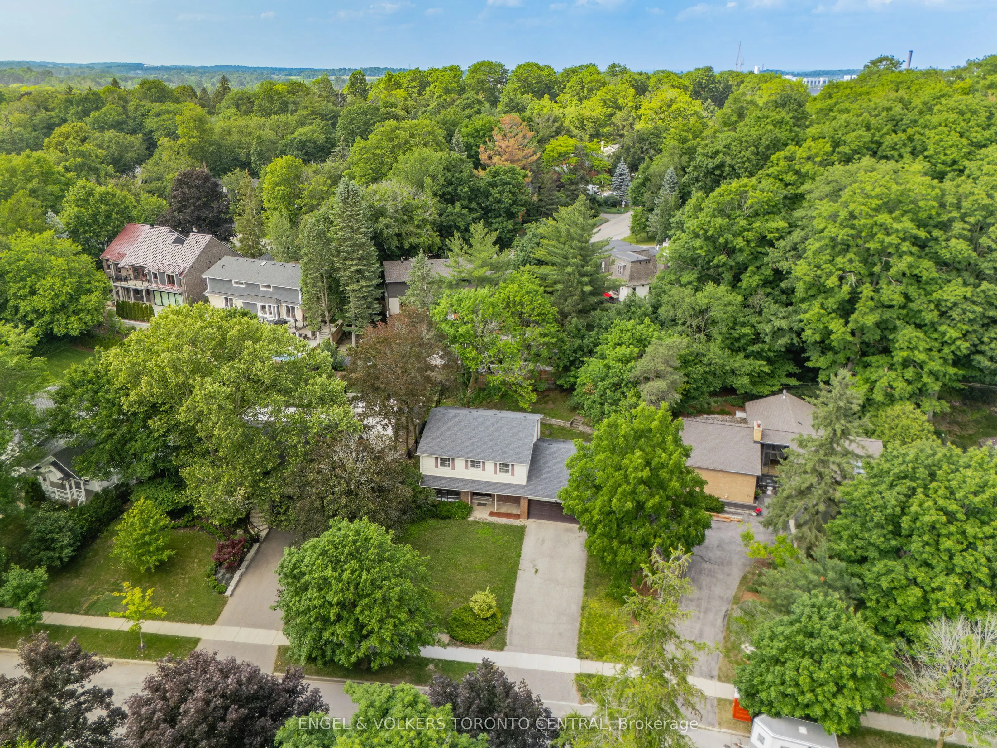 256 Shakespeare Drive