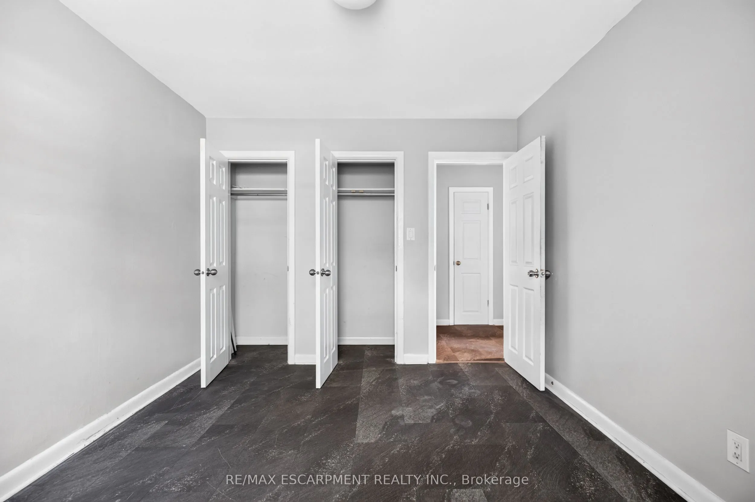 3 Applewood Avenue #1
