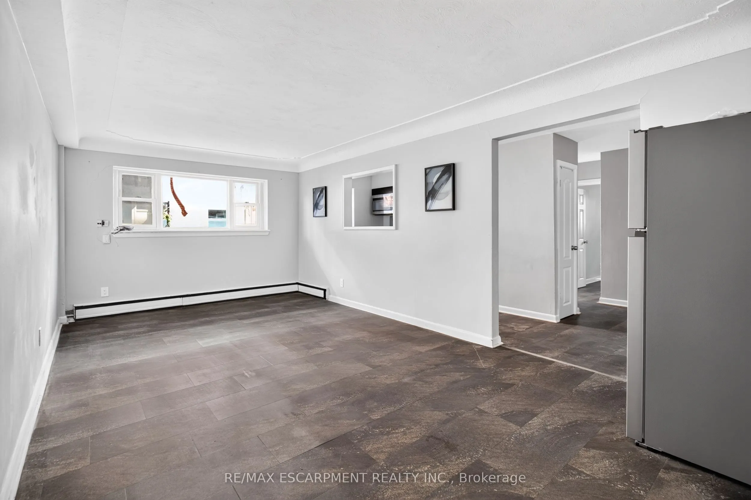 3 Applewood Avenue #1
