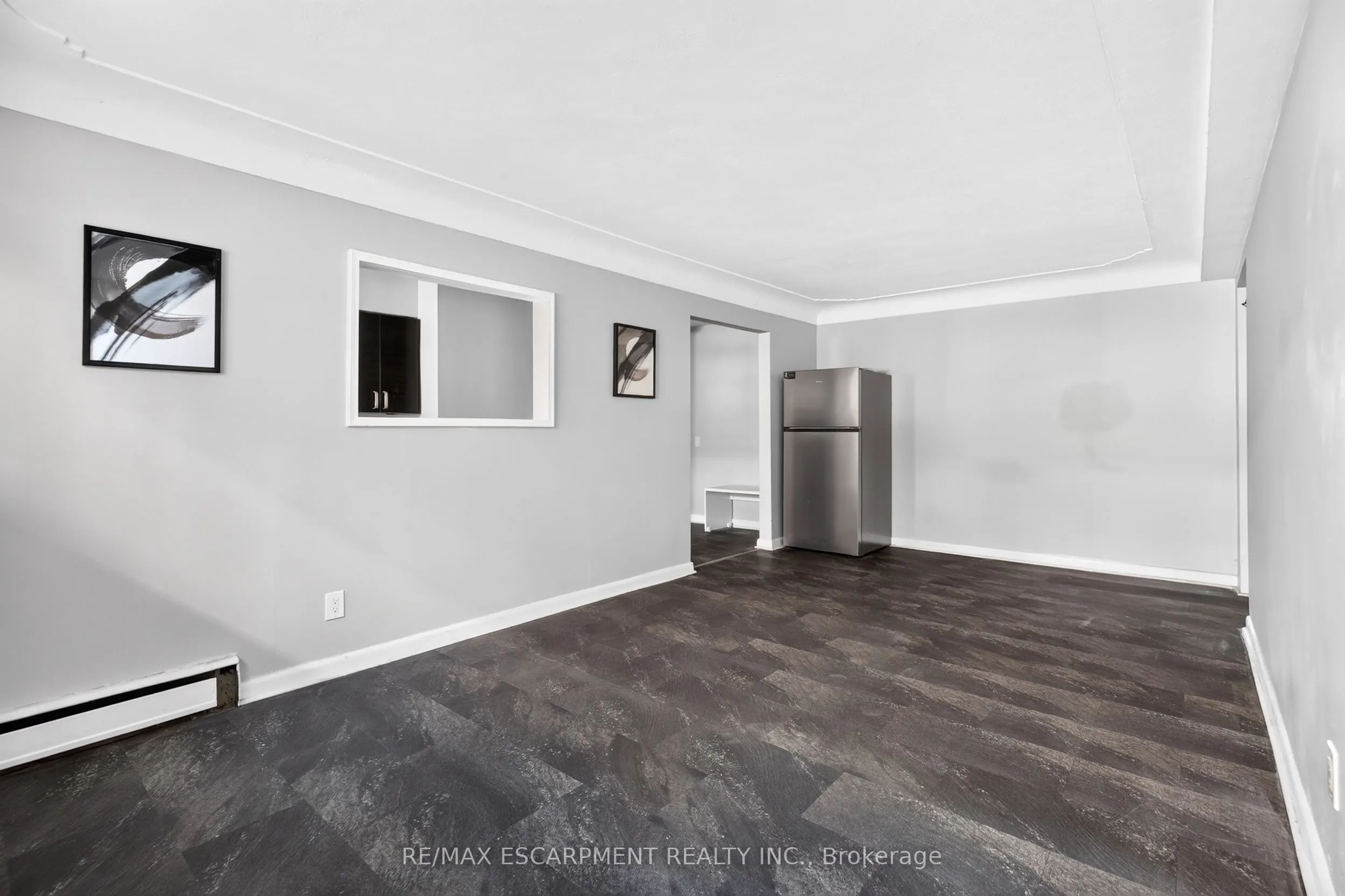 3 Applewood Avenue #1